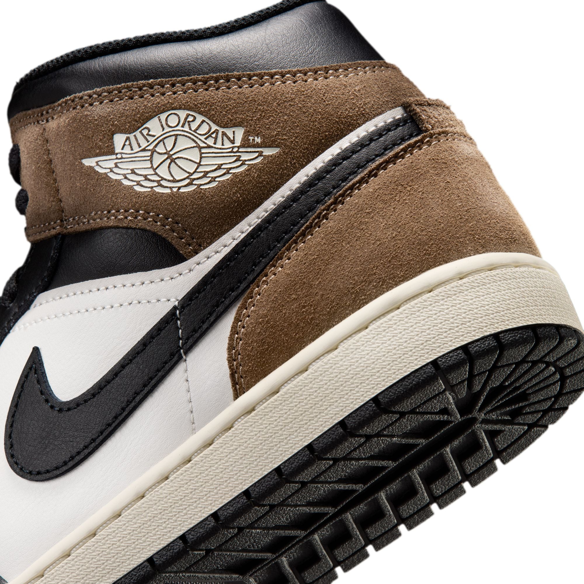 Air Jordan 1 Mens Mid Shoes