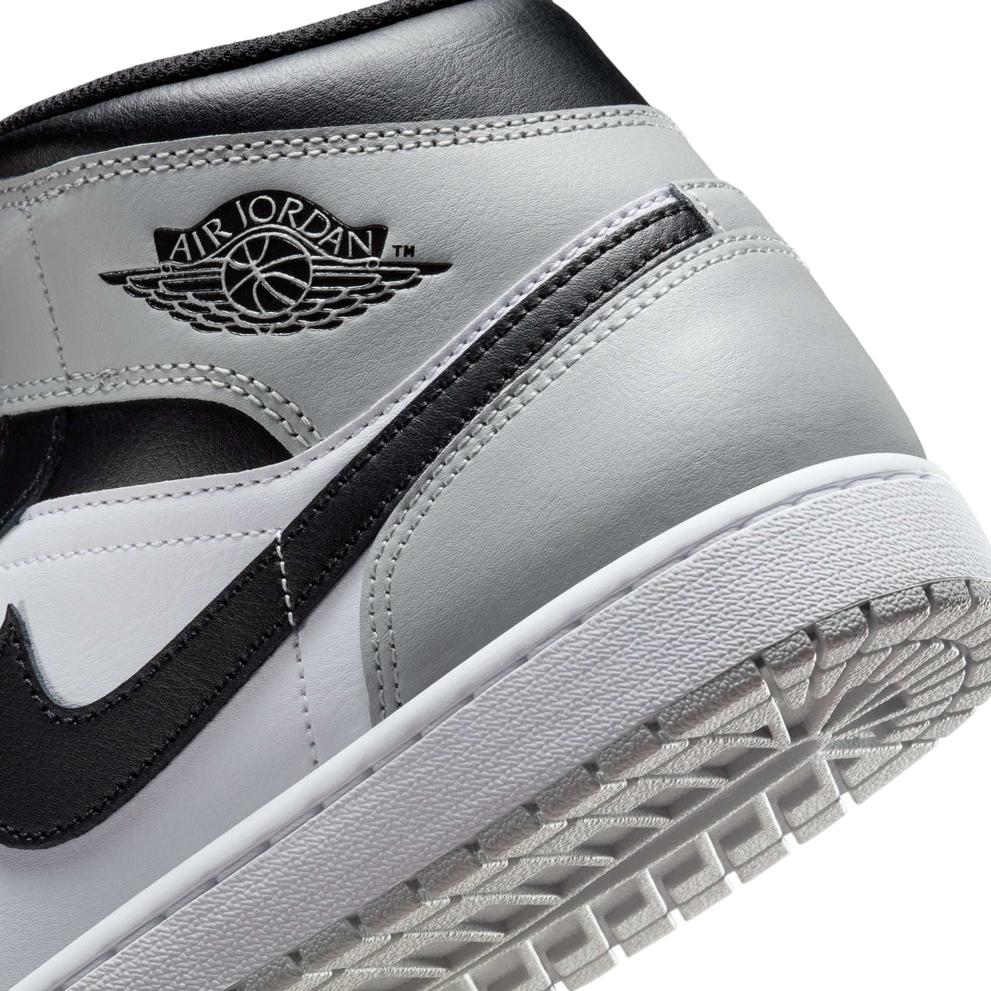 Air Jordan 1 Mens Mid Shoes