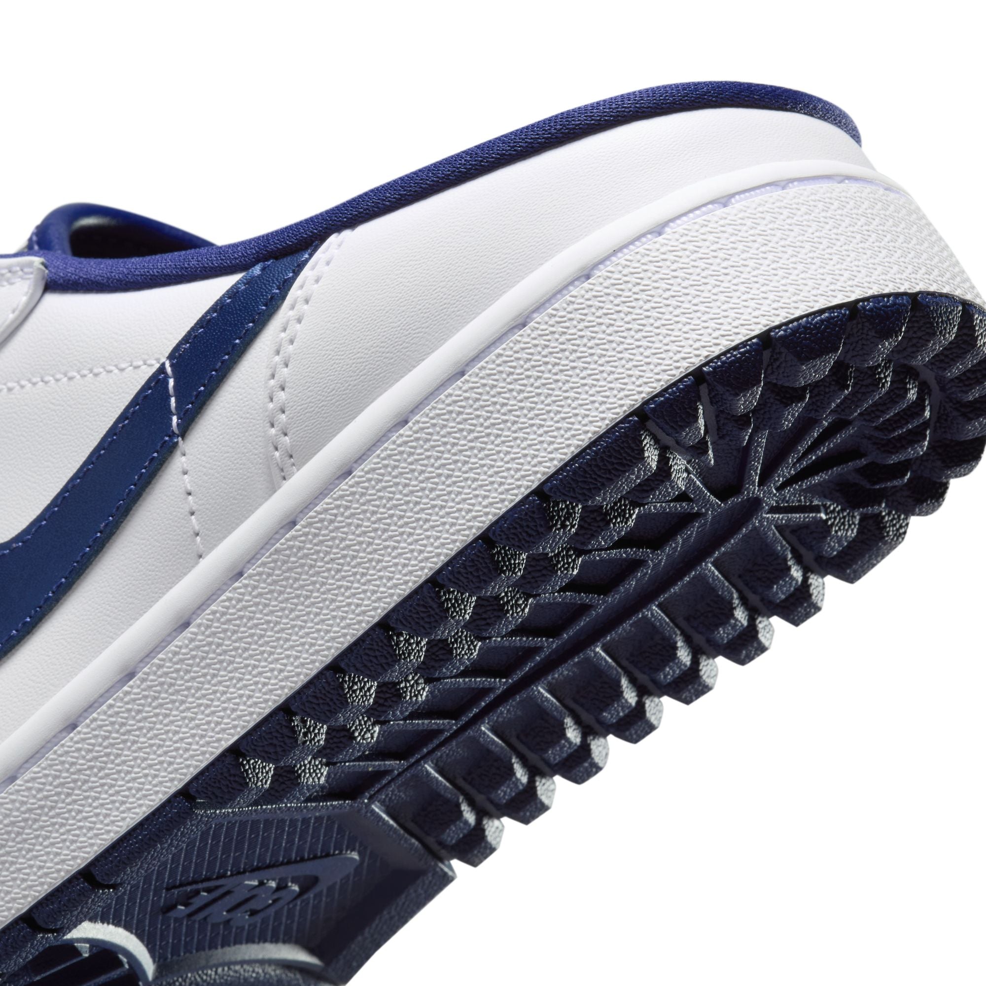 Air Jordan Mens Mule Golf Shoes