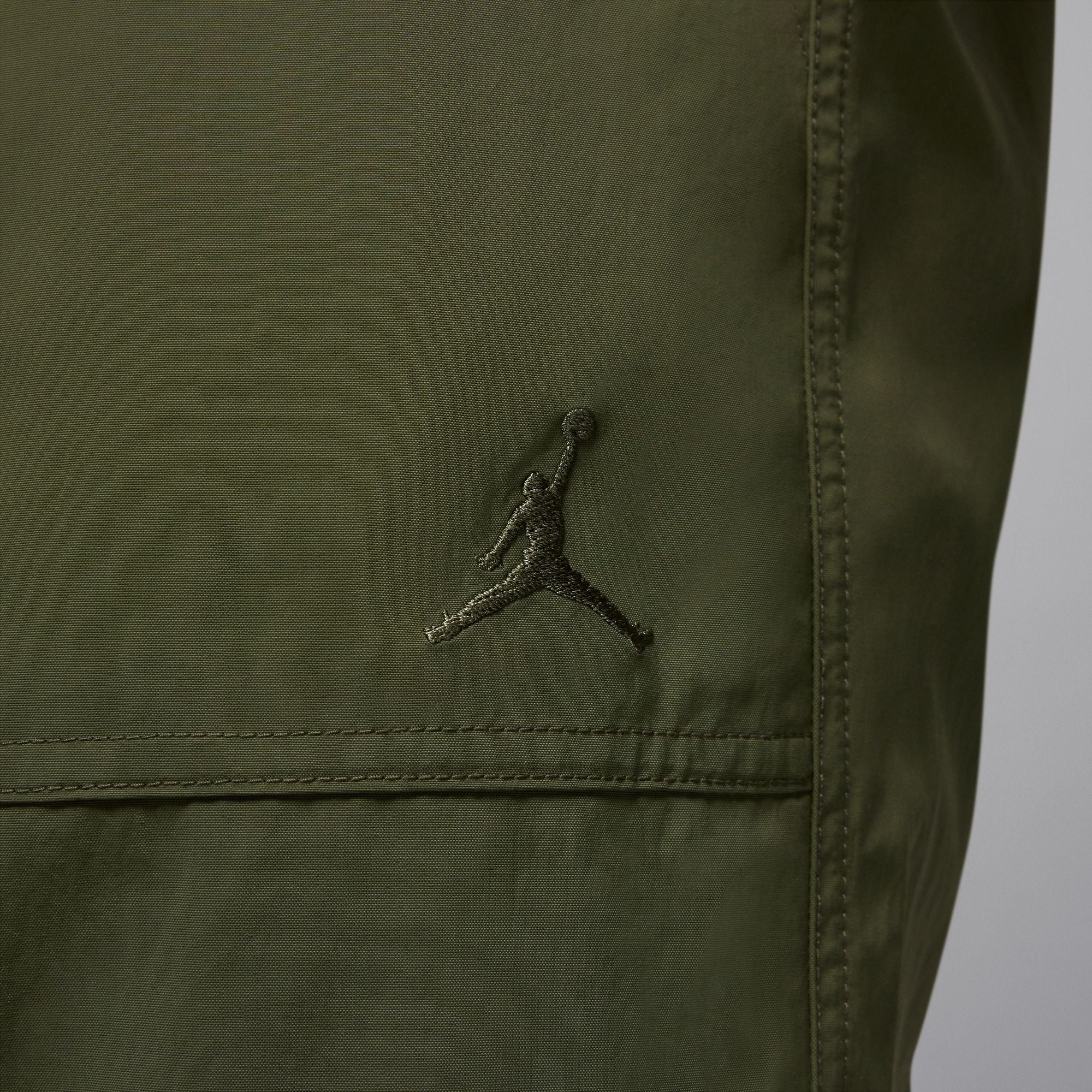 Air Jordan Mens Woven Pants
