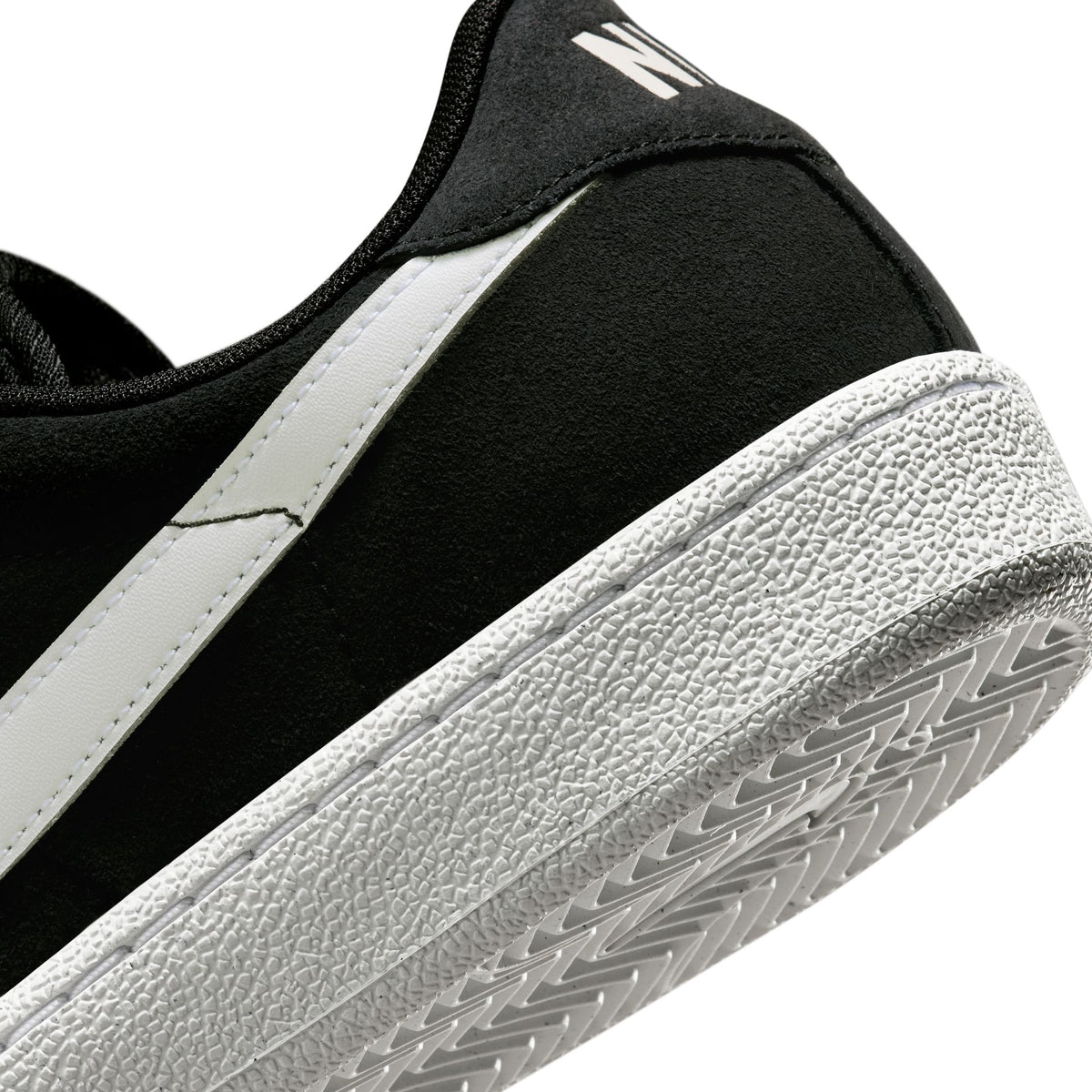 Nike SB Mens Zoom Tennis Classic Shoes