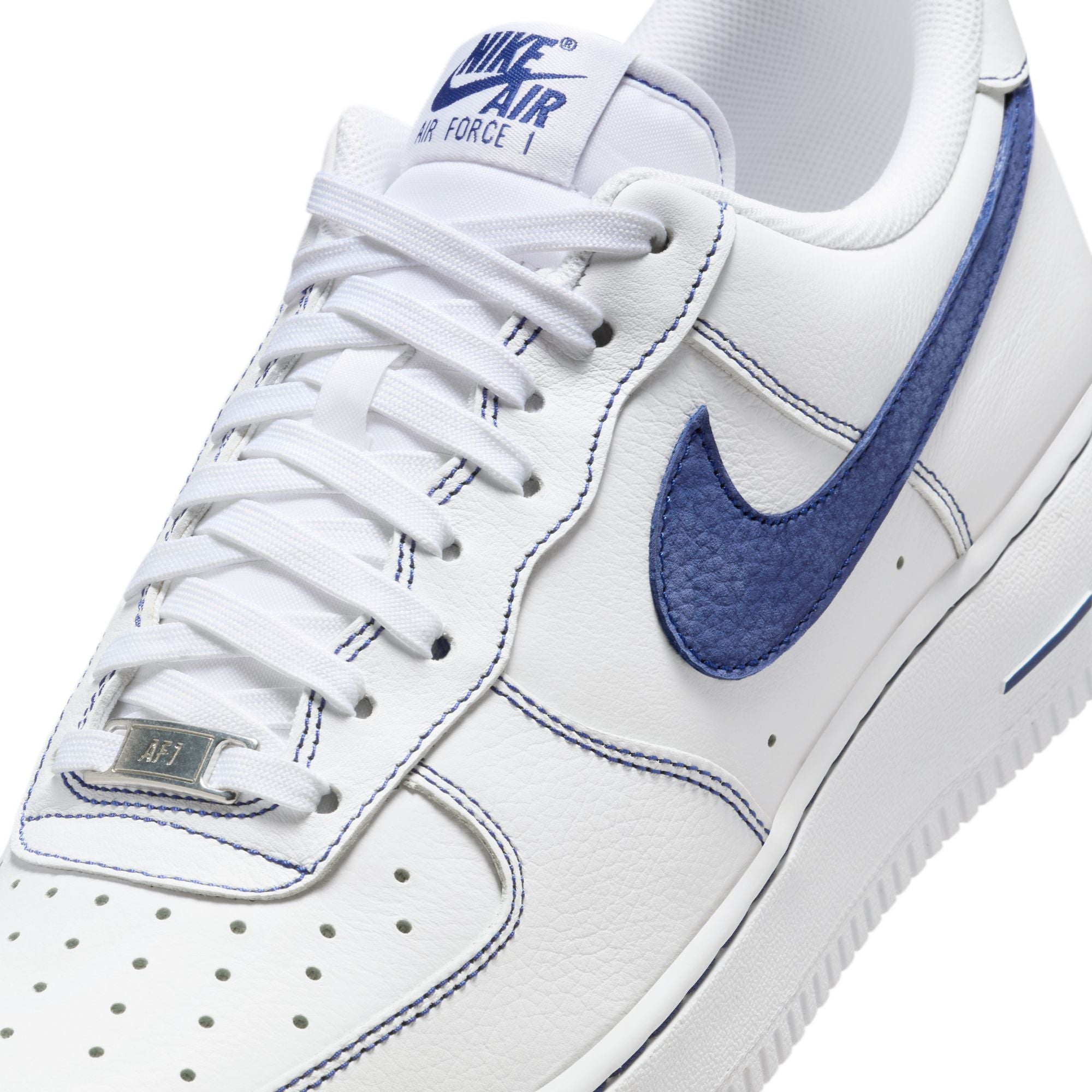 Nike Mens Air Force 1 '07 LV8 Shoes