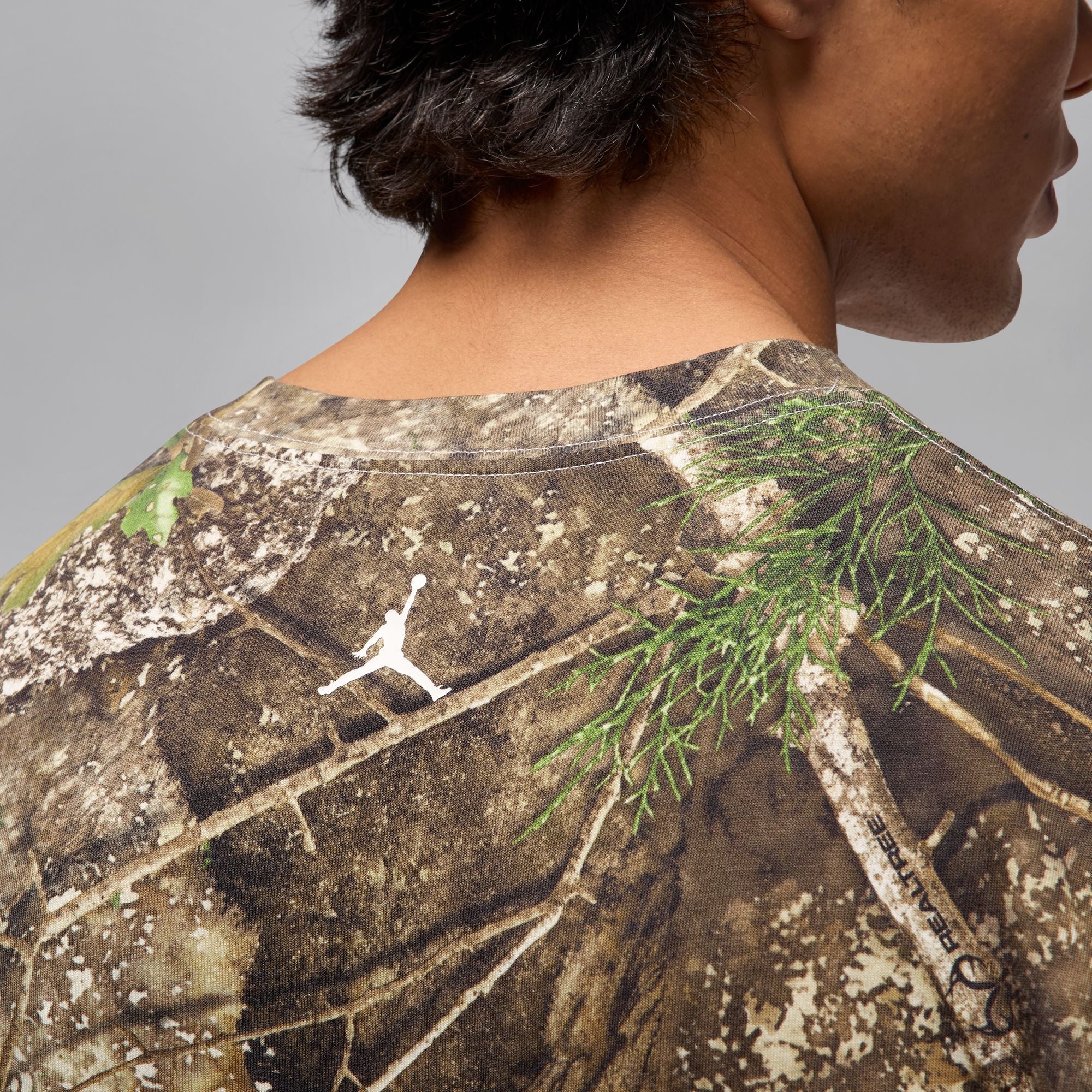 Air Jordan Mens Brooklyn Realtree Tee