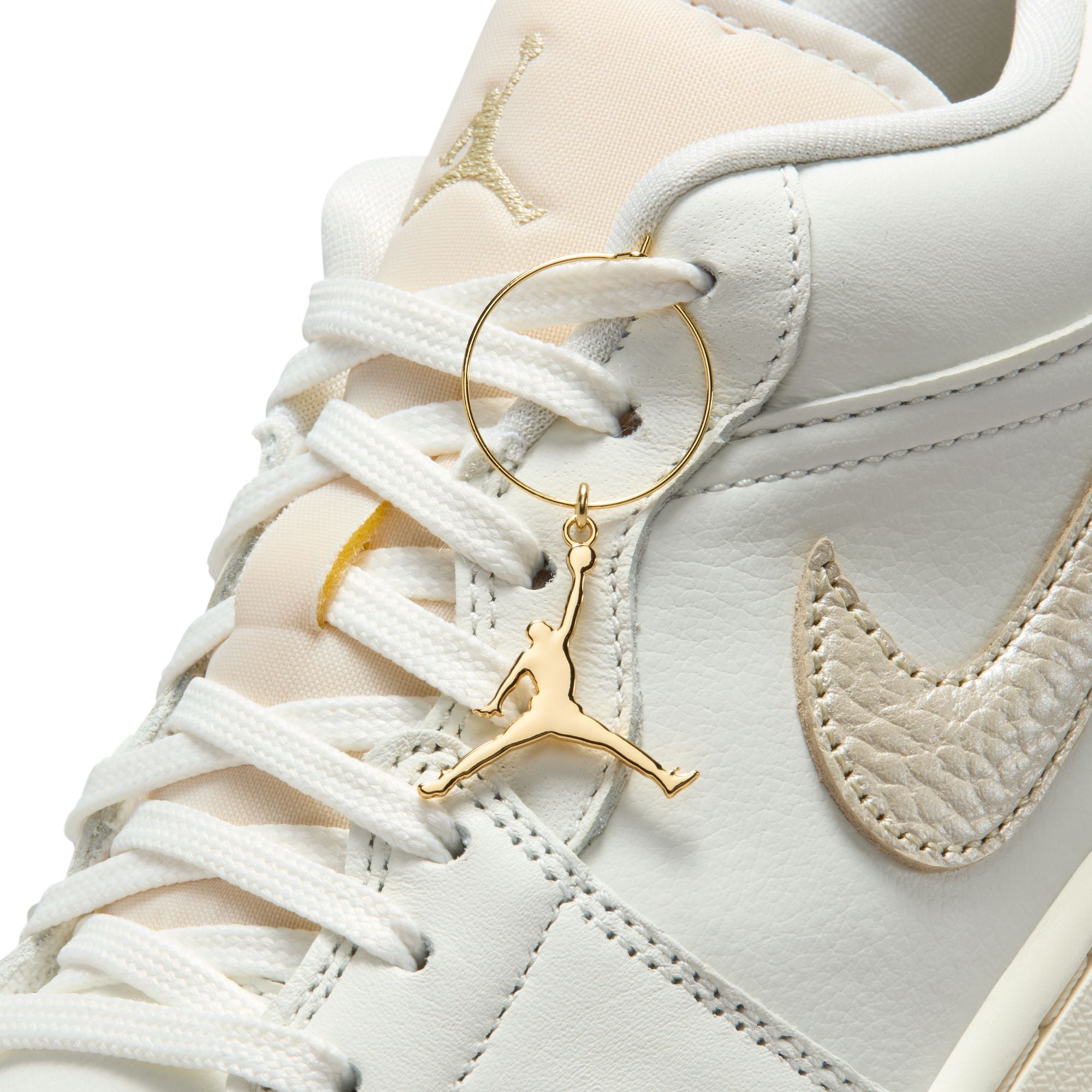 Air Jordan 1 Womens Low SE Shoes