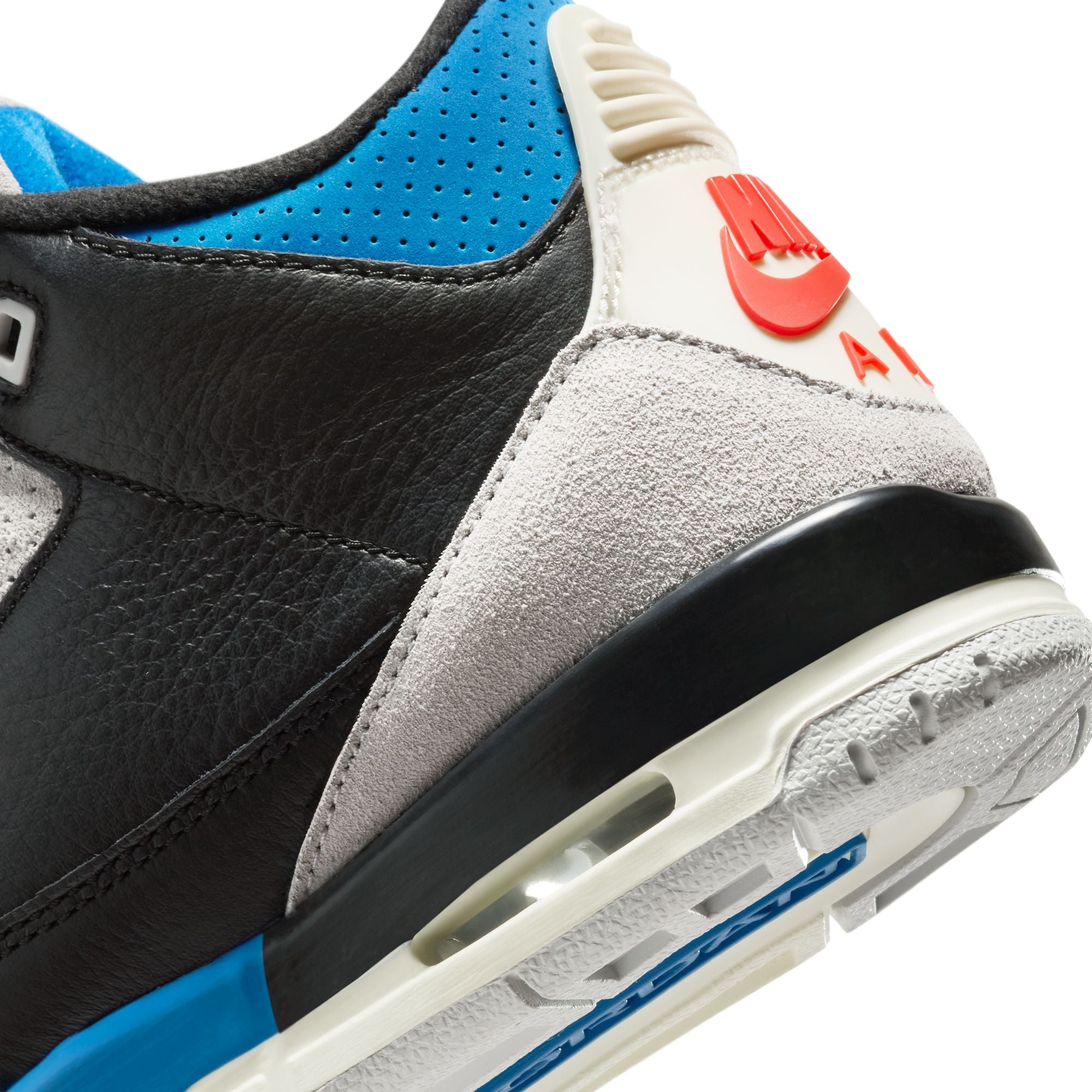Air Jordan 3 Kids Retro OG Shoes