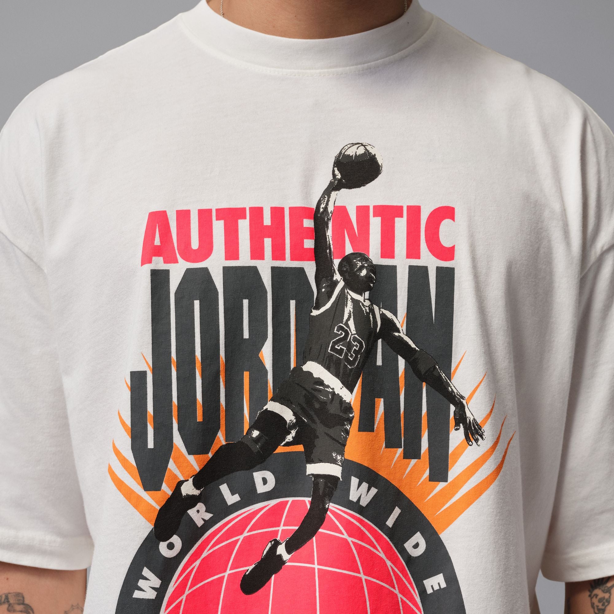 Air Jordan Mens Oversized Reissue Tee