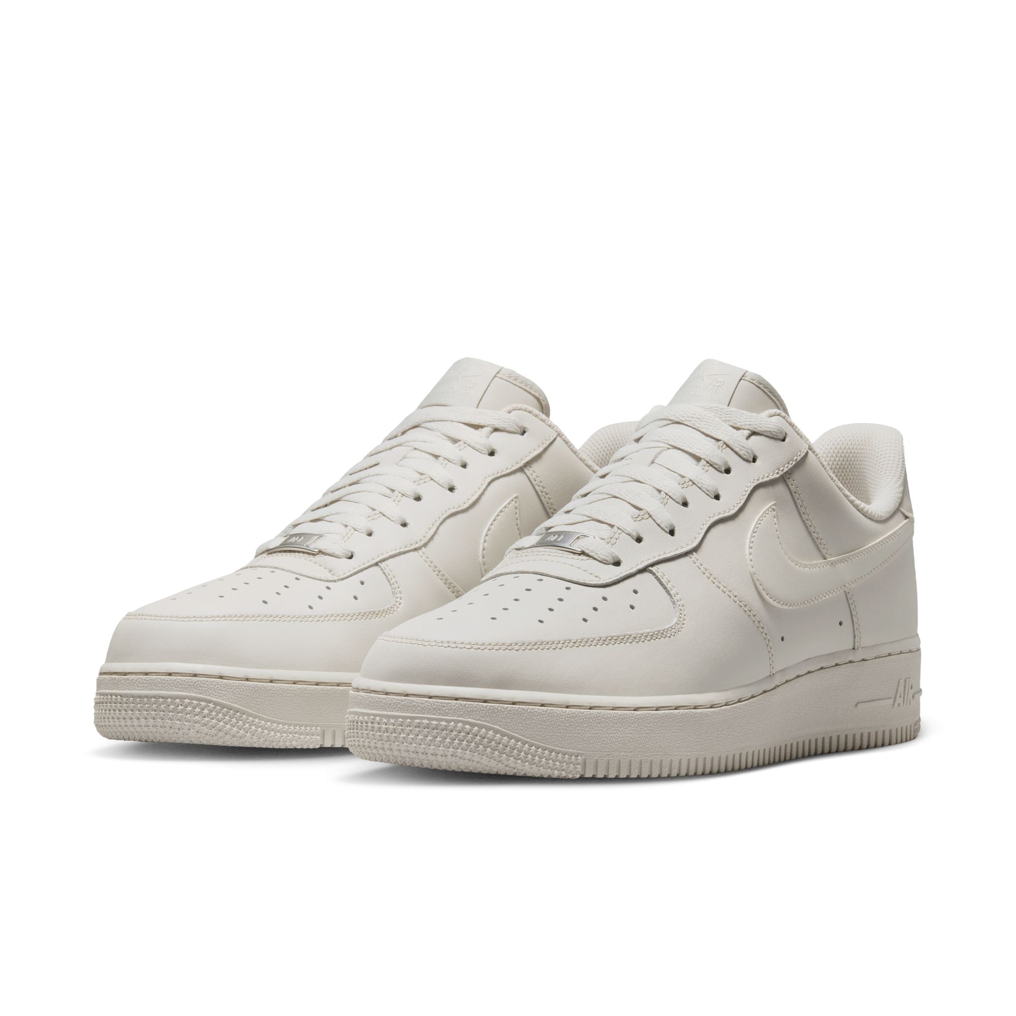 Nike Mens Air Force 1 '07 Shoes