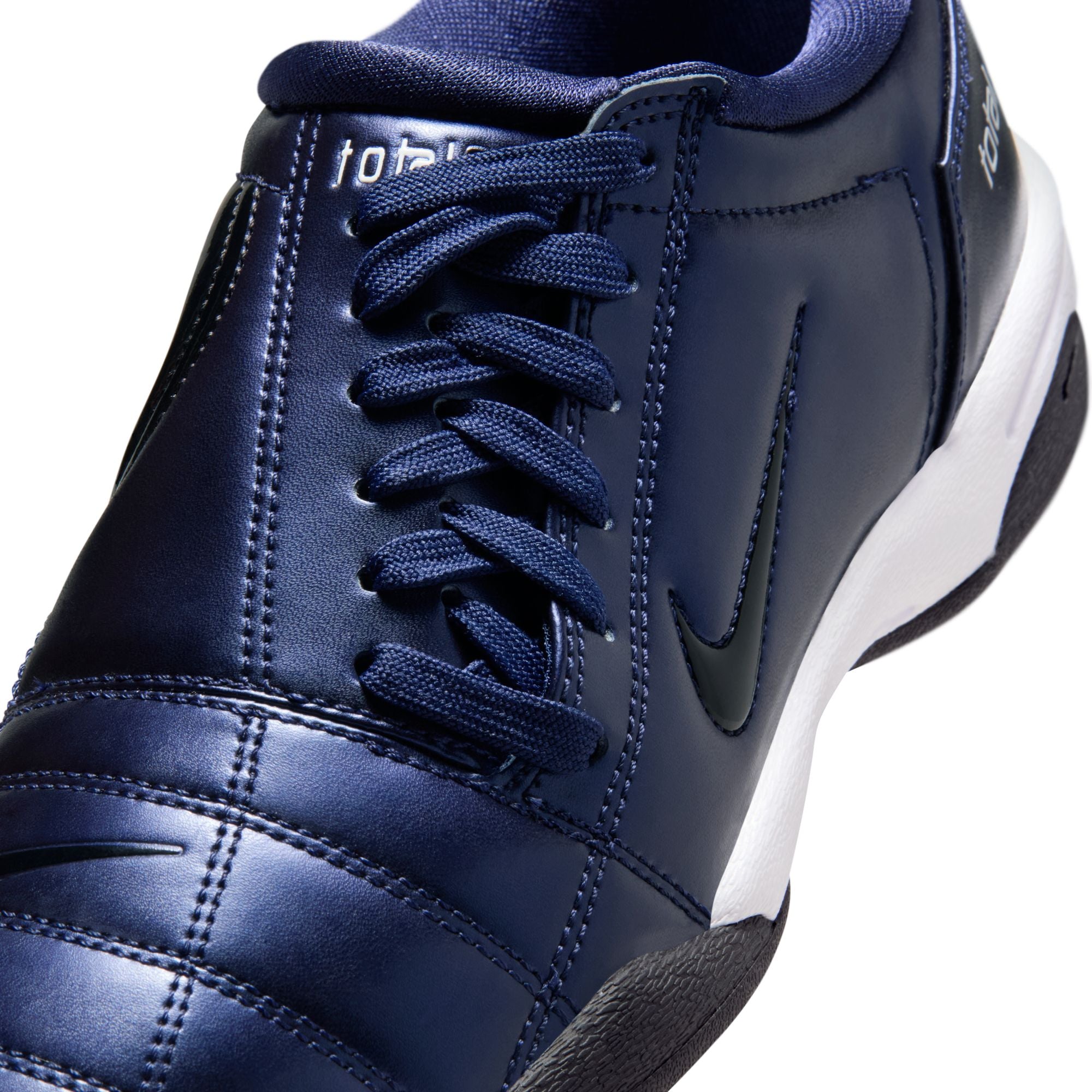 Nike Womens Total 90 Shoes