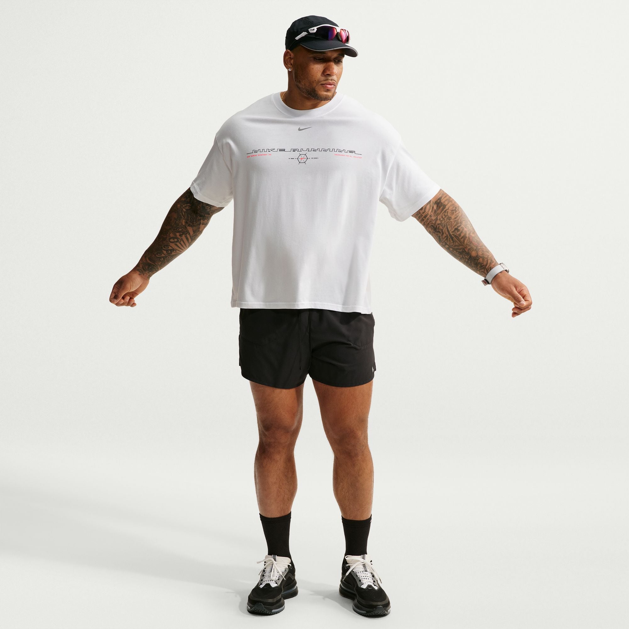 Nike Mens Short-Sleeve Tee