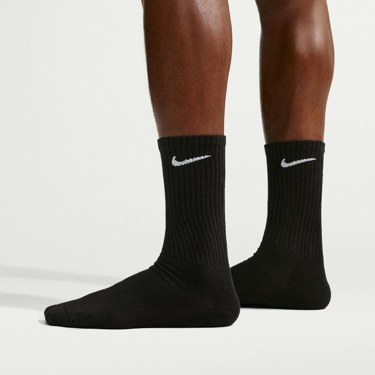 Nike Everyday Cushioned Training Crew Socks
