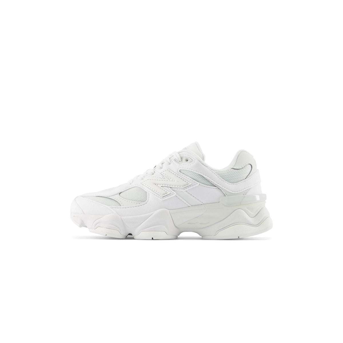 New Balance Kids\' White Sneakers Amazon.com | New Balance Kids GC574MW1 Sneakers White/Green  main image 2