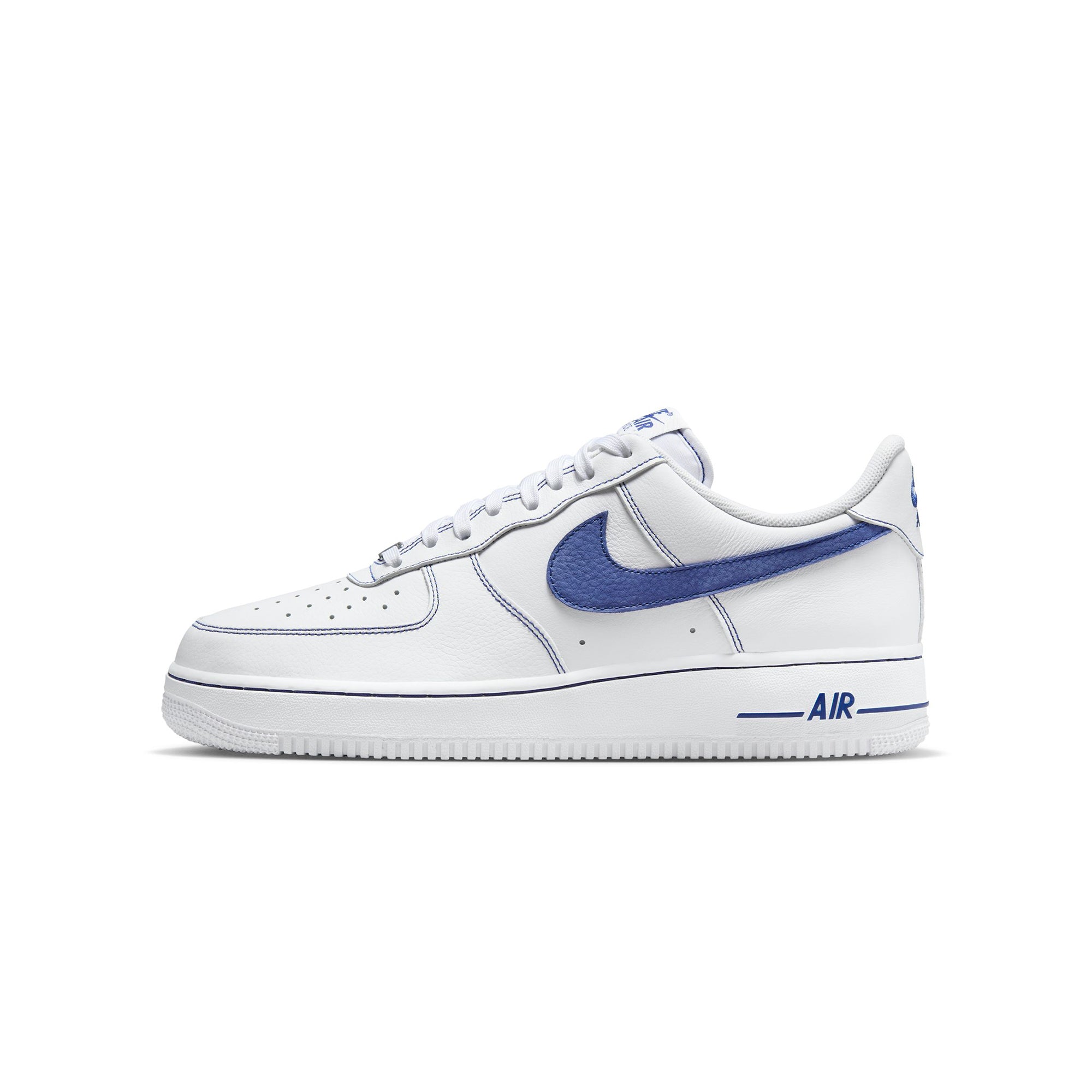 Nike Mens Air Force 1 '07 LV8 Shoes