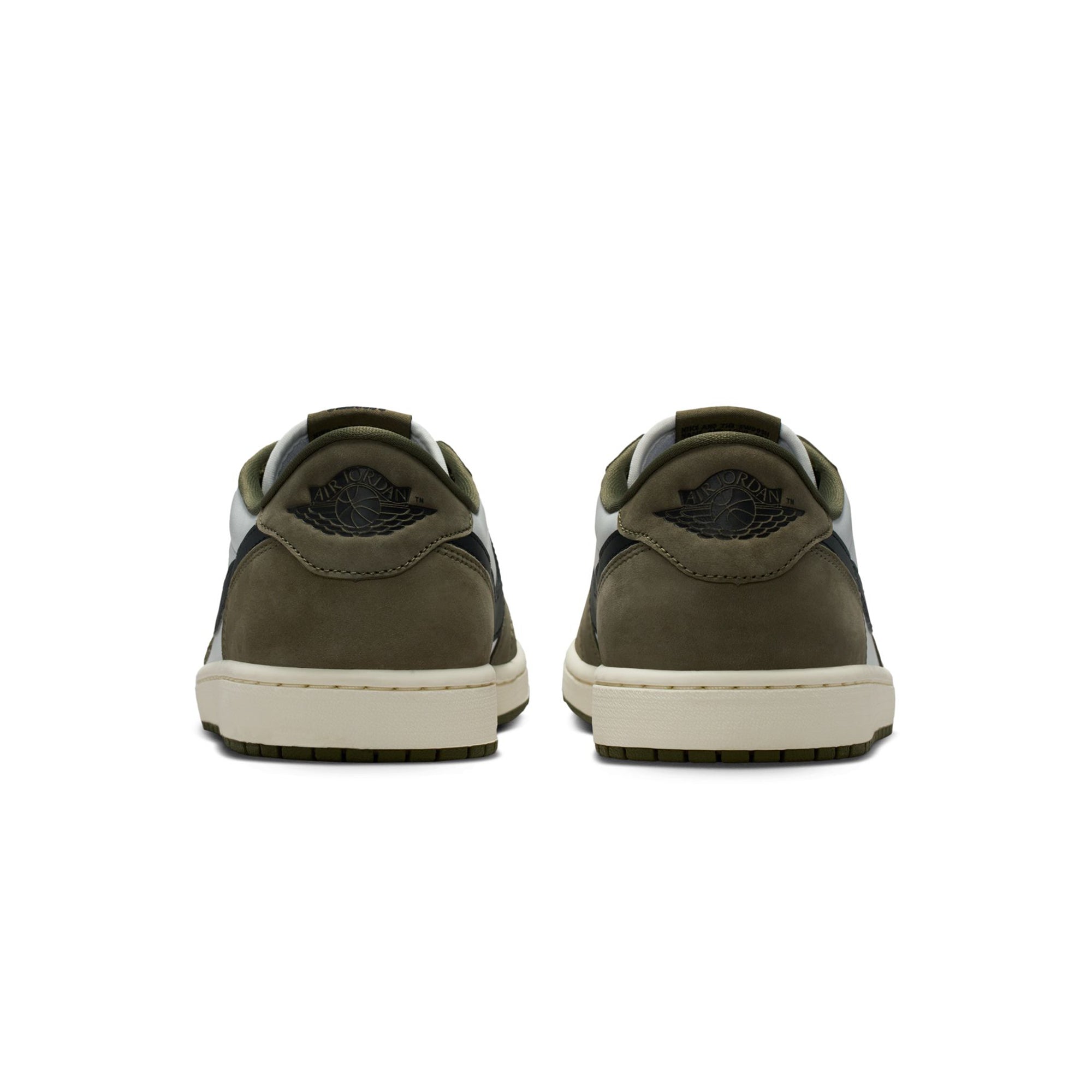 Air Jordan 1 Mens Retro Low OG "Medium Olive" Shows