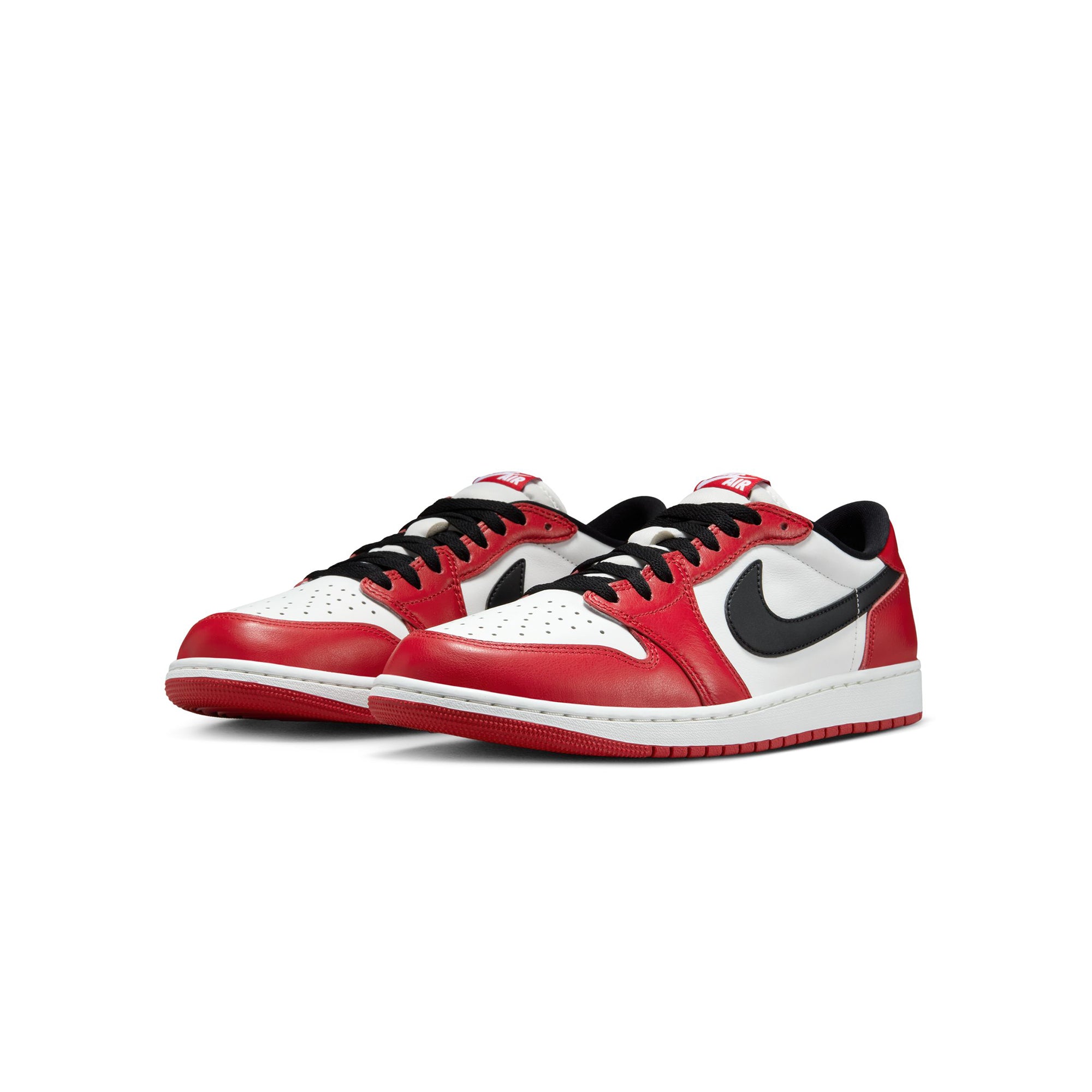 Air Jordan 1 Mens Retro Low " Chicago" Shoes