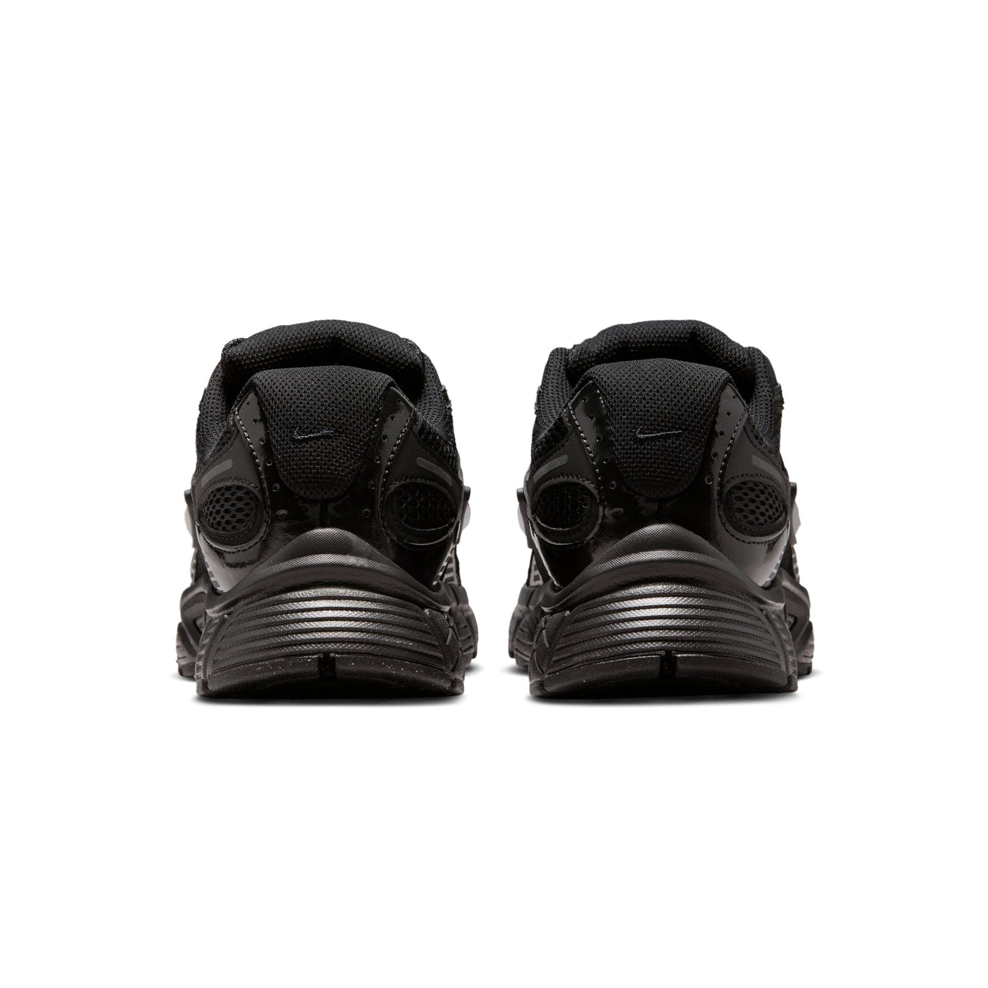 Nike Womens V5 RNR With Reflective Accents Shoes