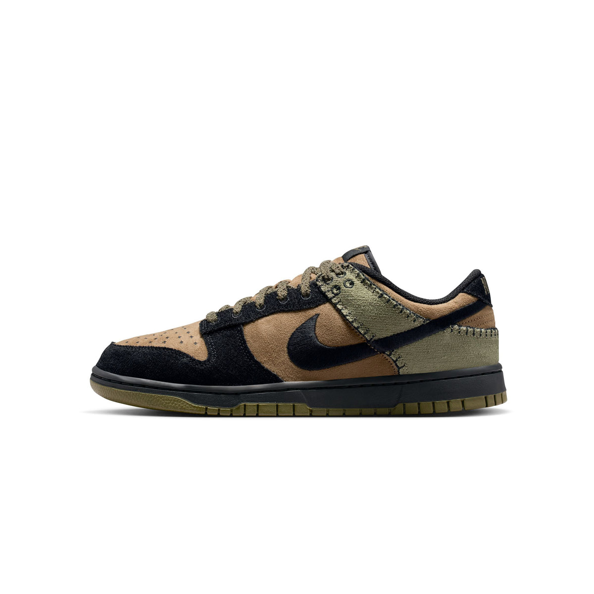 Nike Mens Dunk Low Retro SE Shoes display picture 3