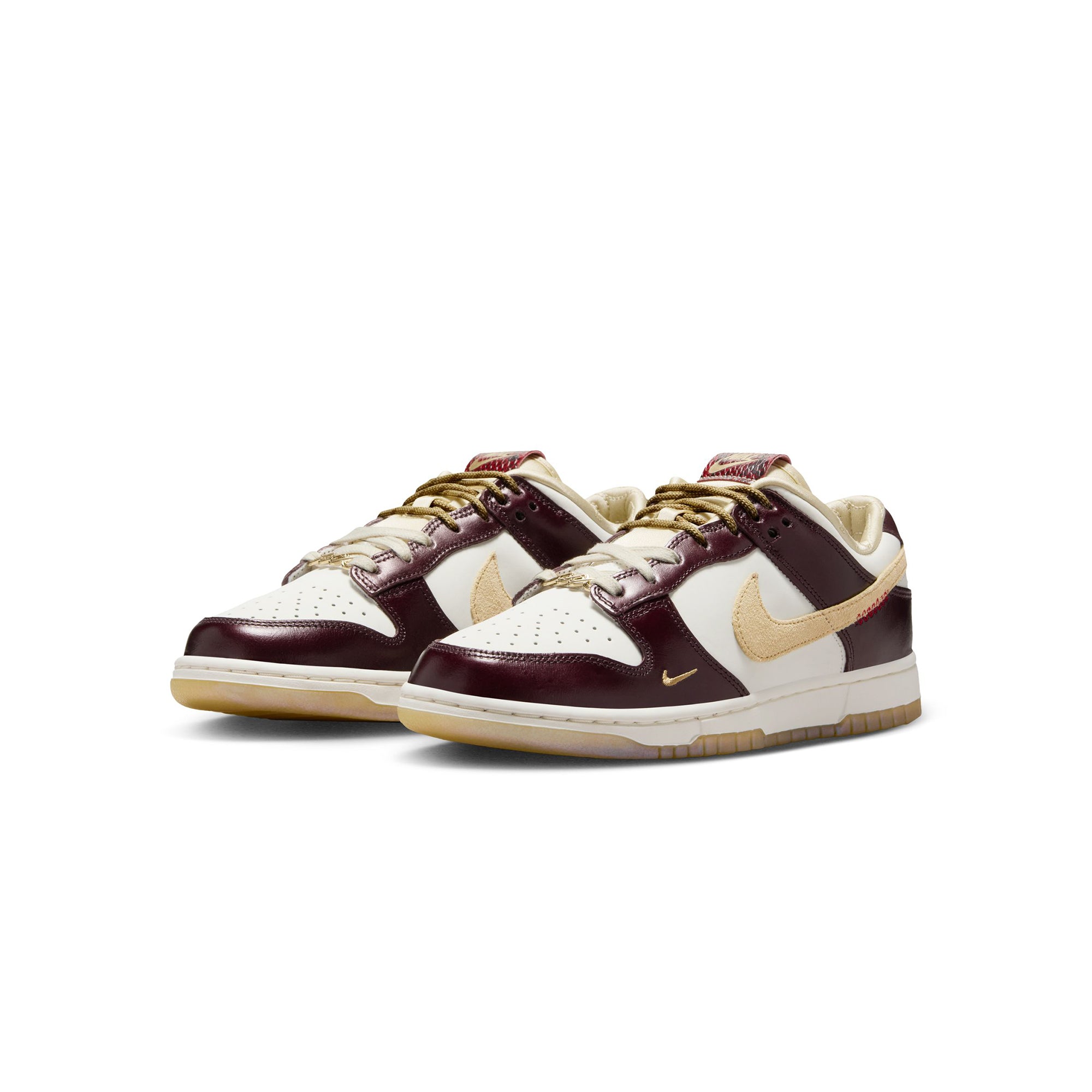 Nike Womens Dunk Low LX Shoes