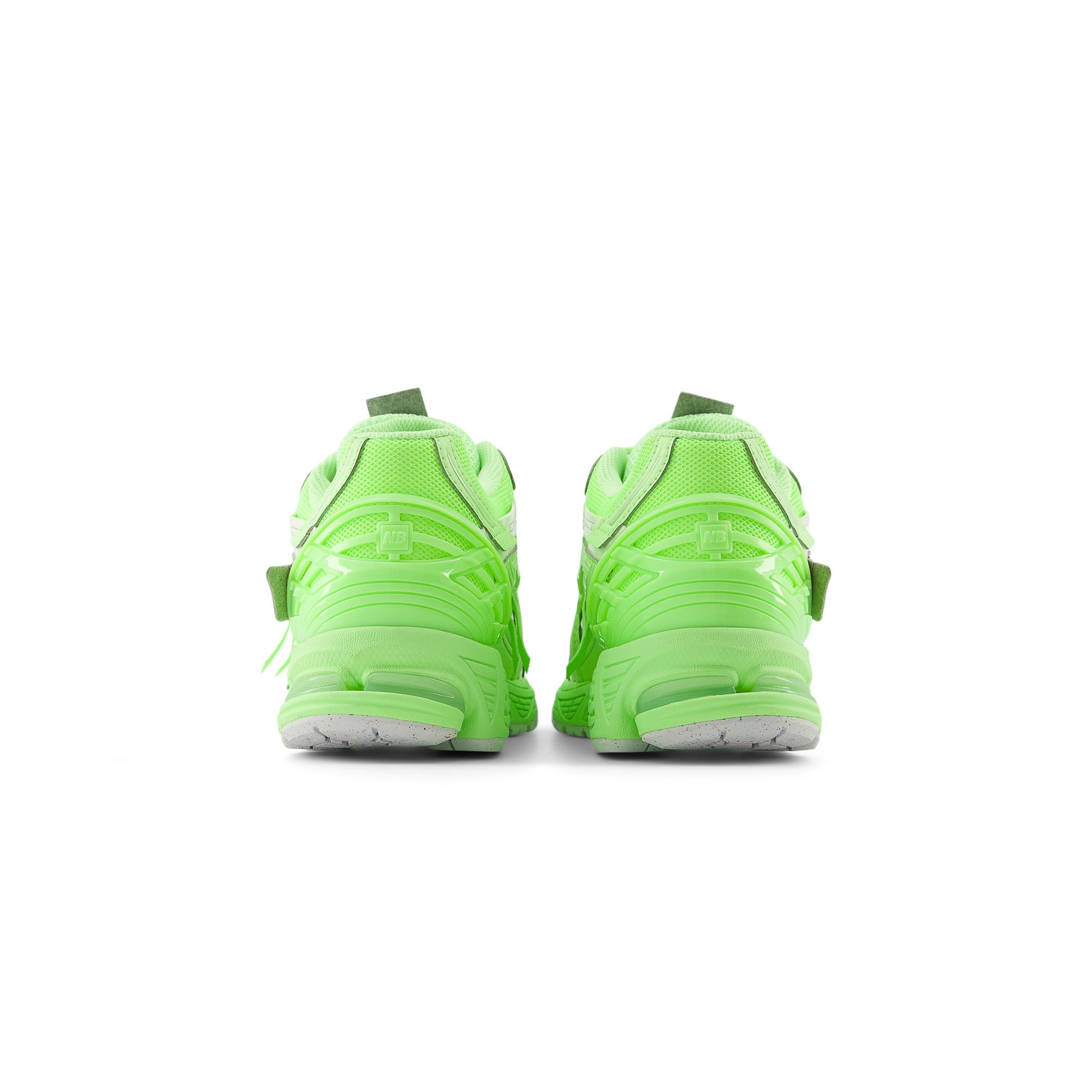 New Balance Mens 1906A Shoes