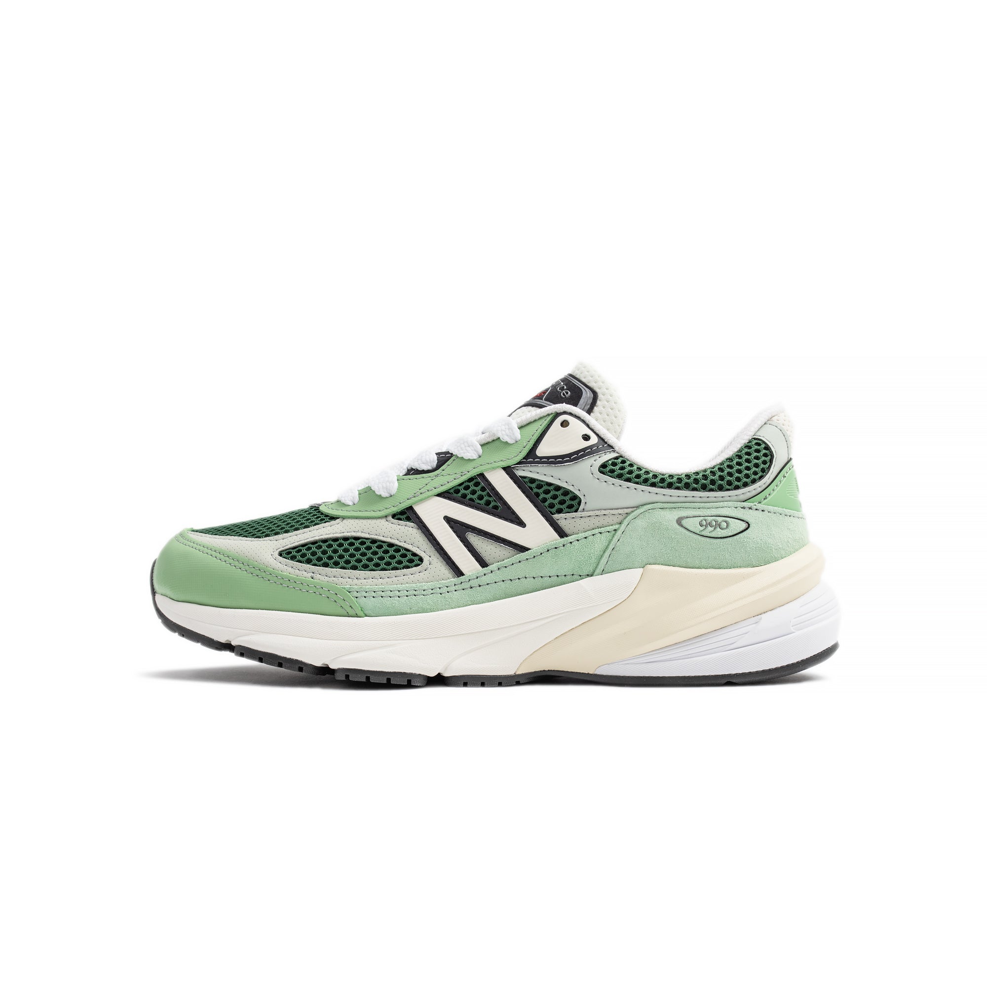 New Balance Mens Made in USA 990v6 Shoes