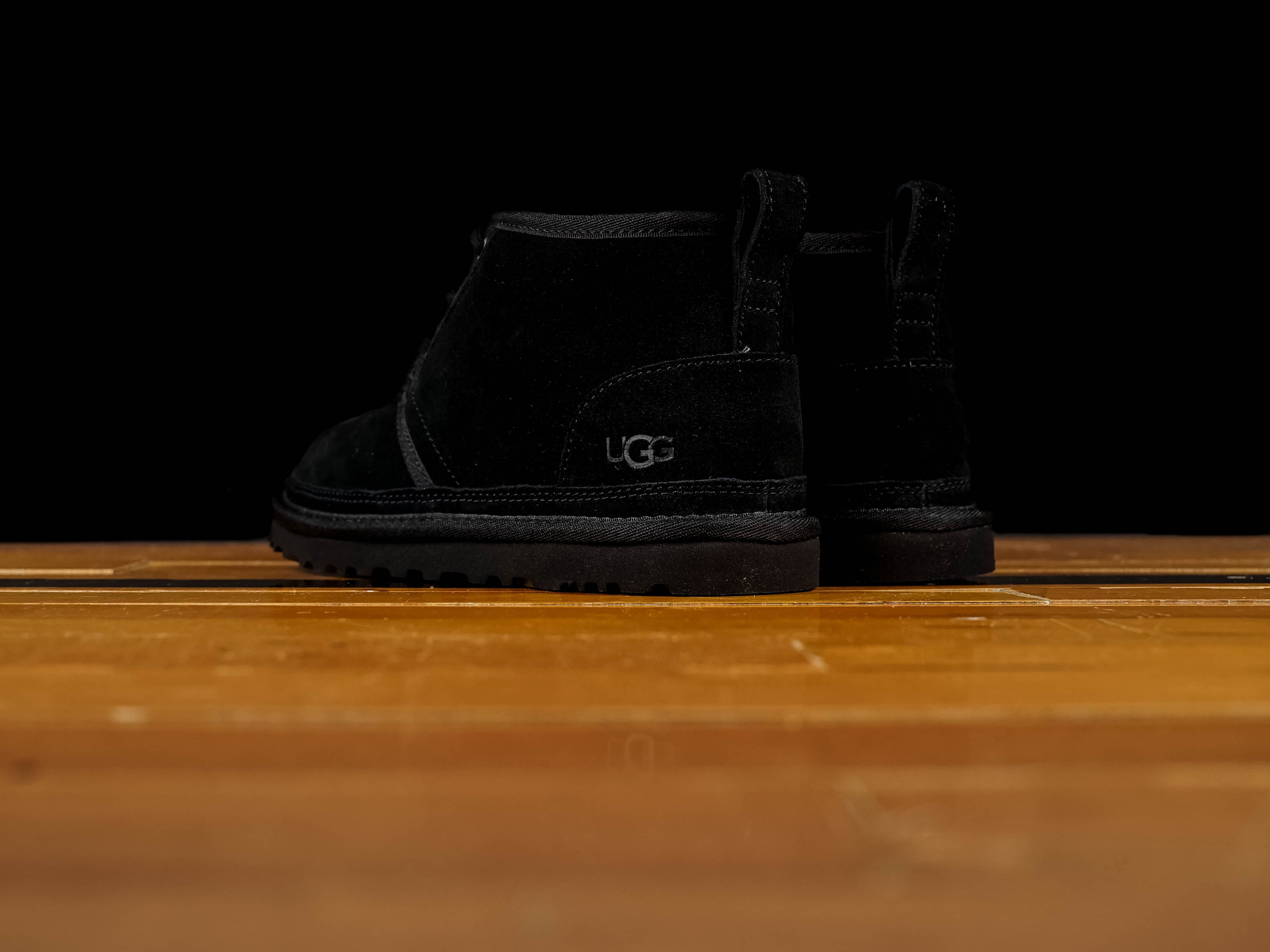 UGG Womens Neumel Boots