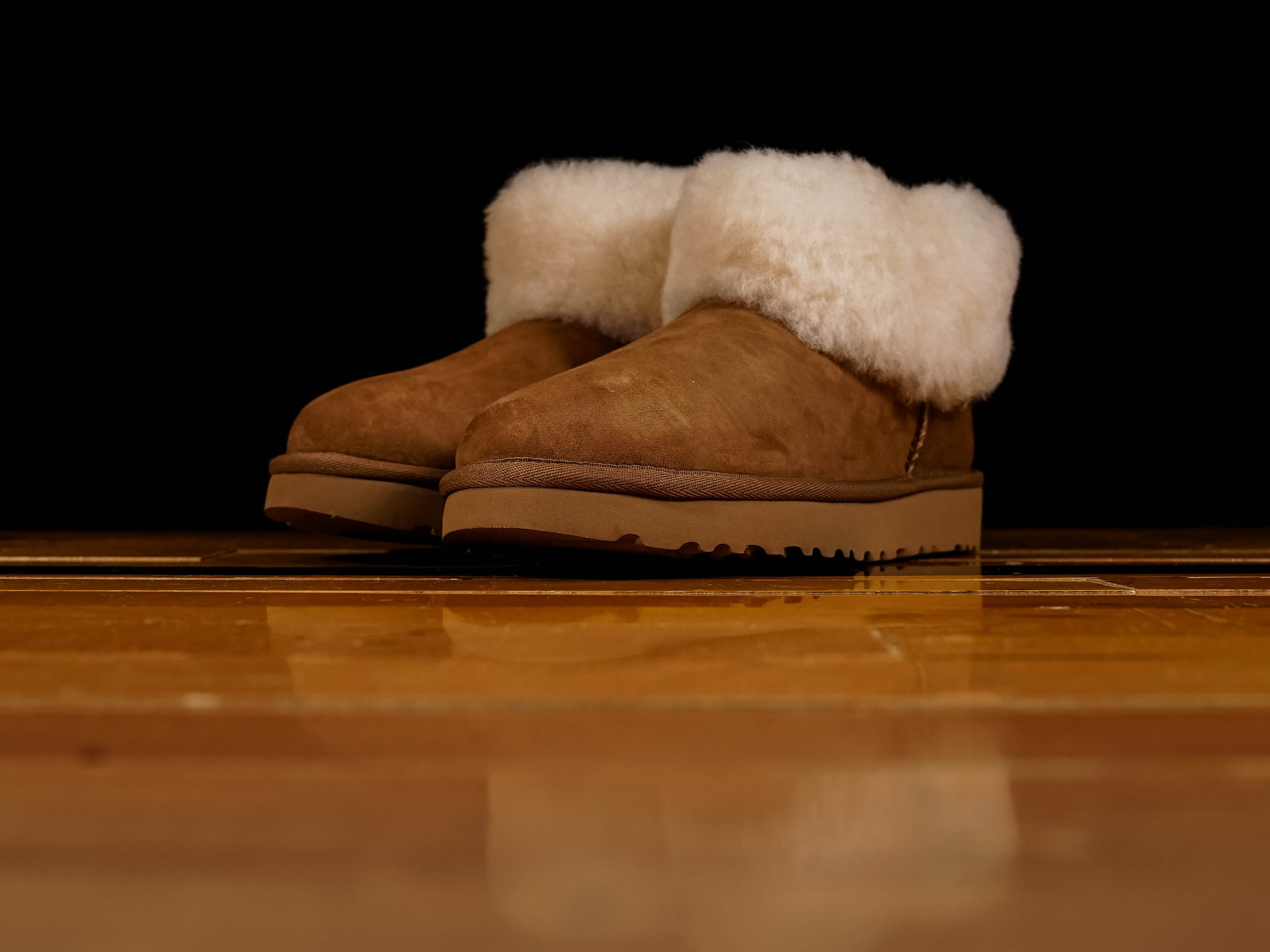 UGG Womens Classic Mini Fluff Boots