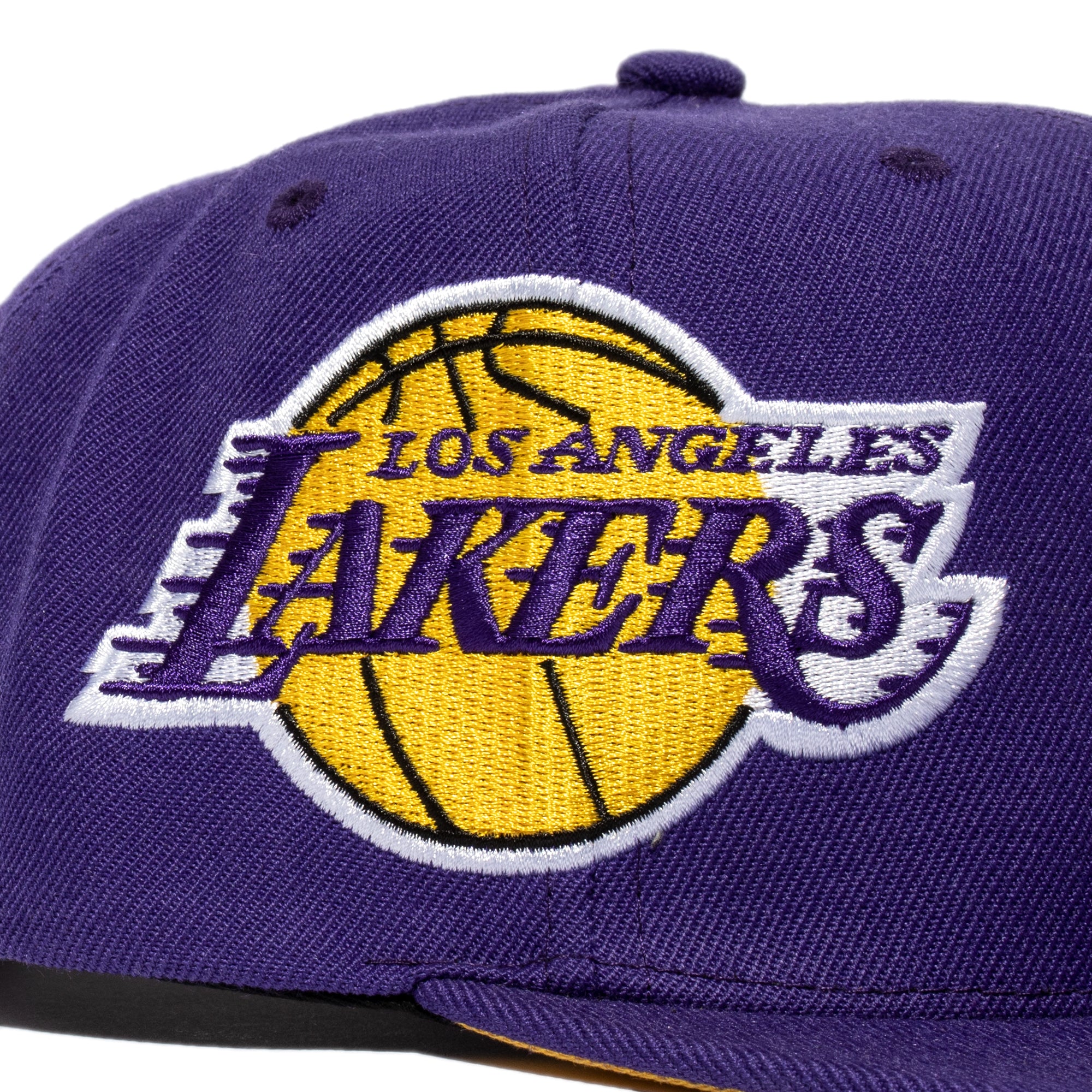 Mitchell & Ness Mens Los Angeles Lakers Champ Patch Snapback 'Purple'
