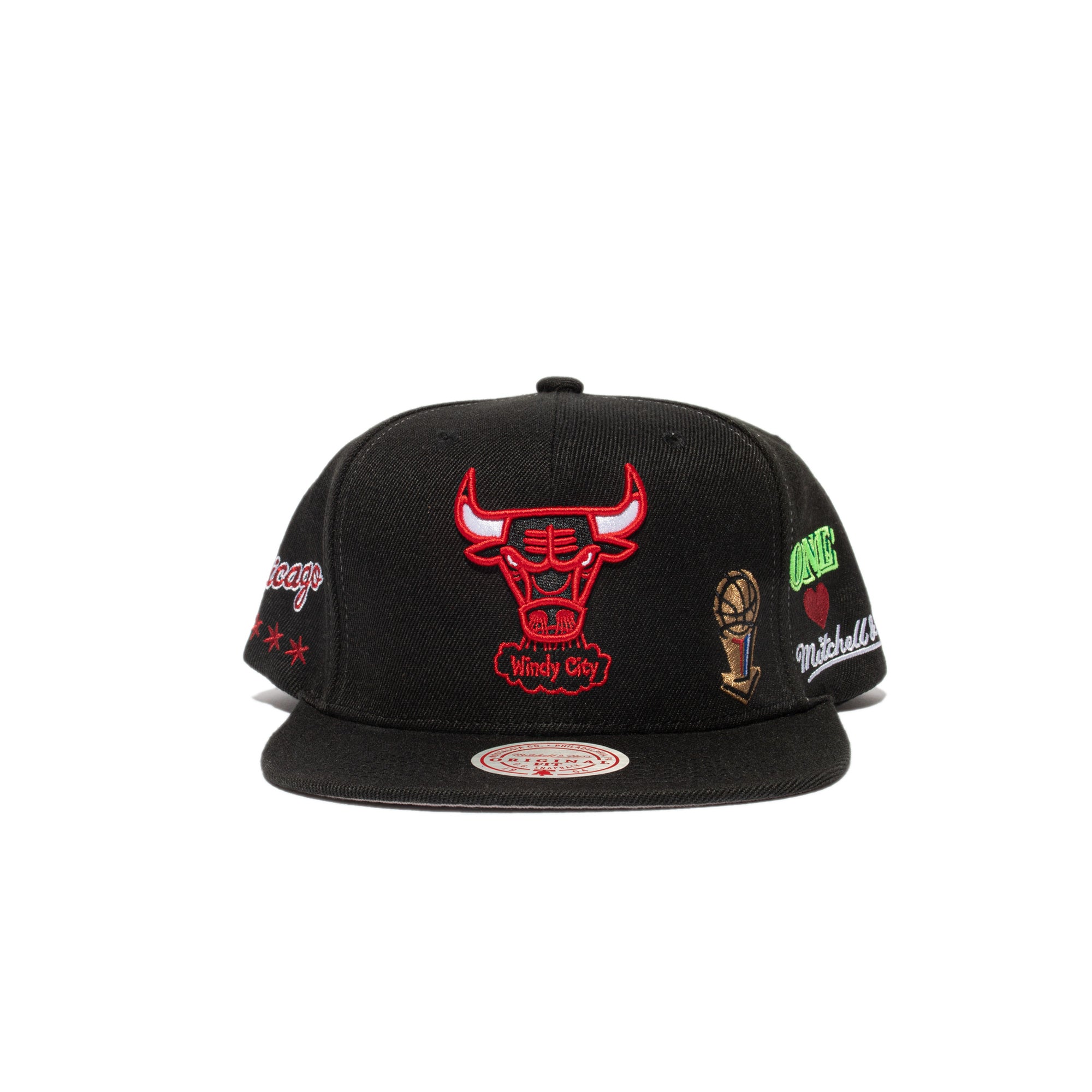 Mitchell & Ness Chicago Bull Hyperlocal Snapback HWC 'Black'