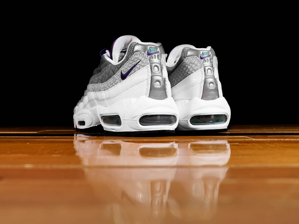Nike Air Max 95 LV8, White/Grey/Court Purple