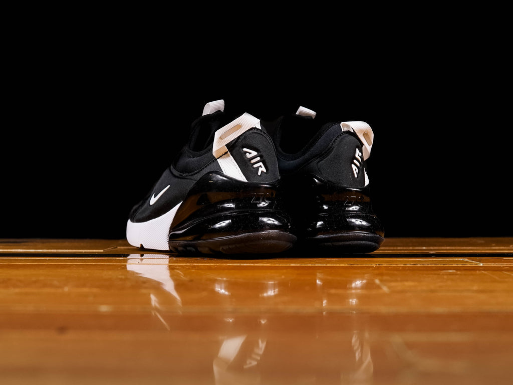 Nike Air Max 270 - Black White - on feet 