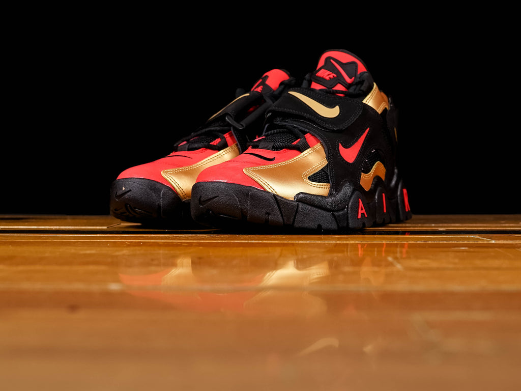 Nike Air Barrage Red Gold CT1573-700
