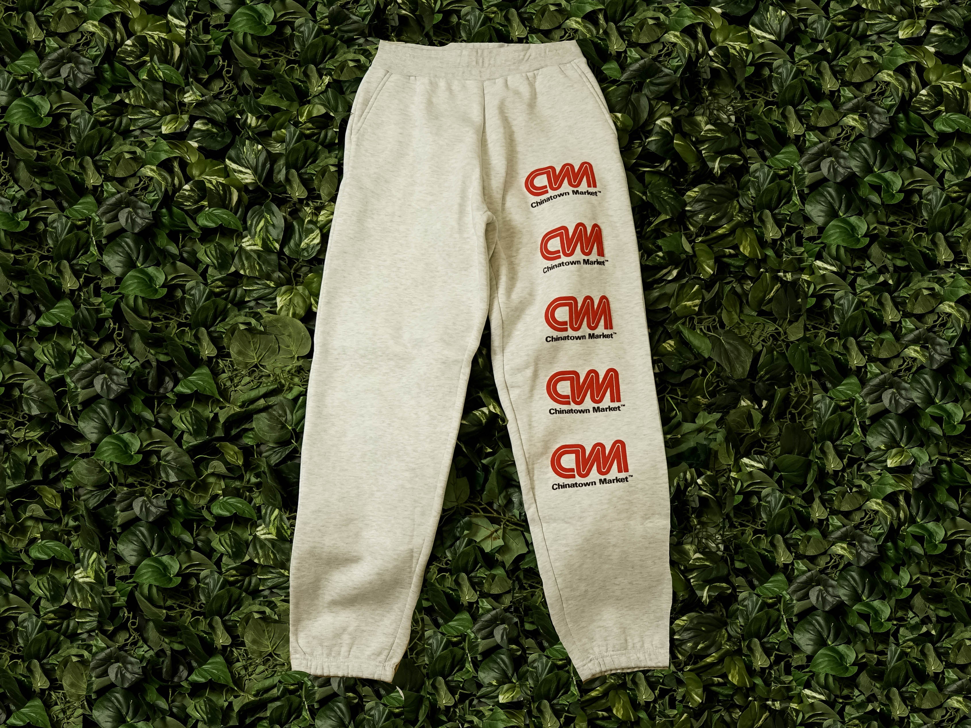 Chinatown Market Mens Most Trusted Sweatpants