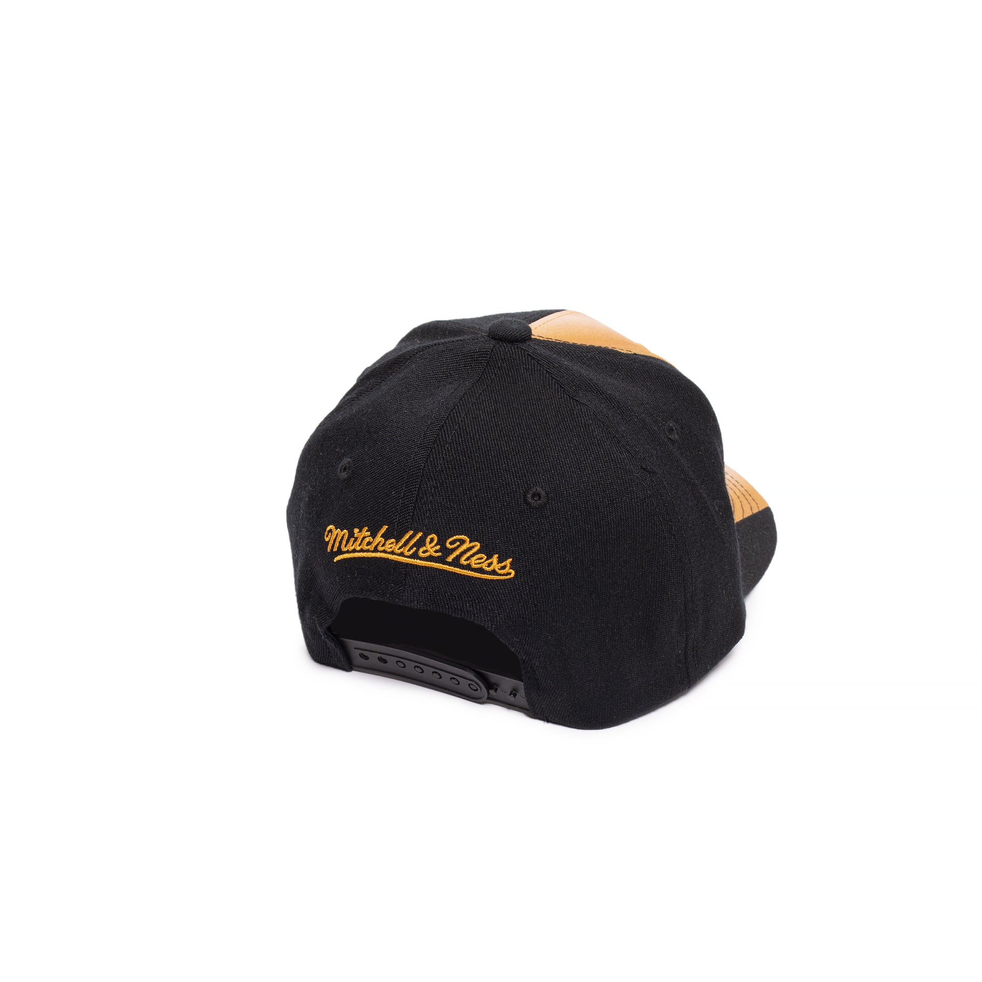 Mitchell & Ness Mens Chicago Bulls 97 Champs Stretch Snapback 'Black'