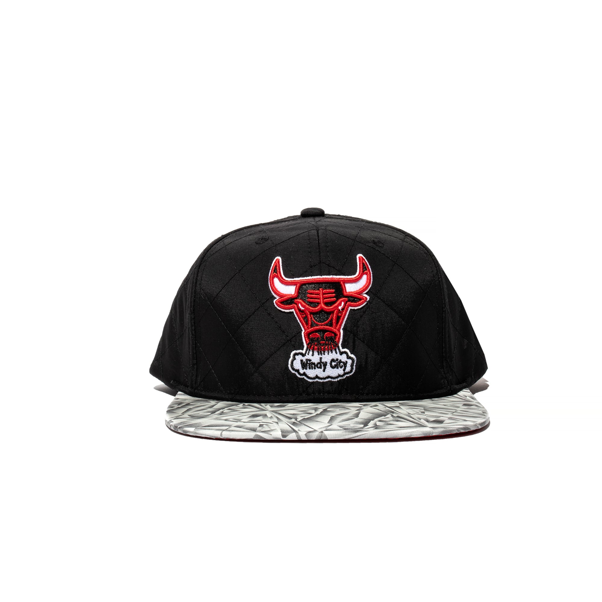 Mitchell & Ness Mens Diamond Base Chicago Bulls Snapback HWC