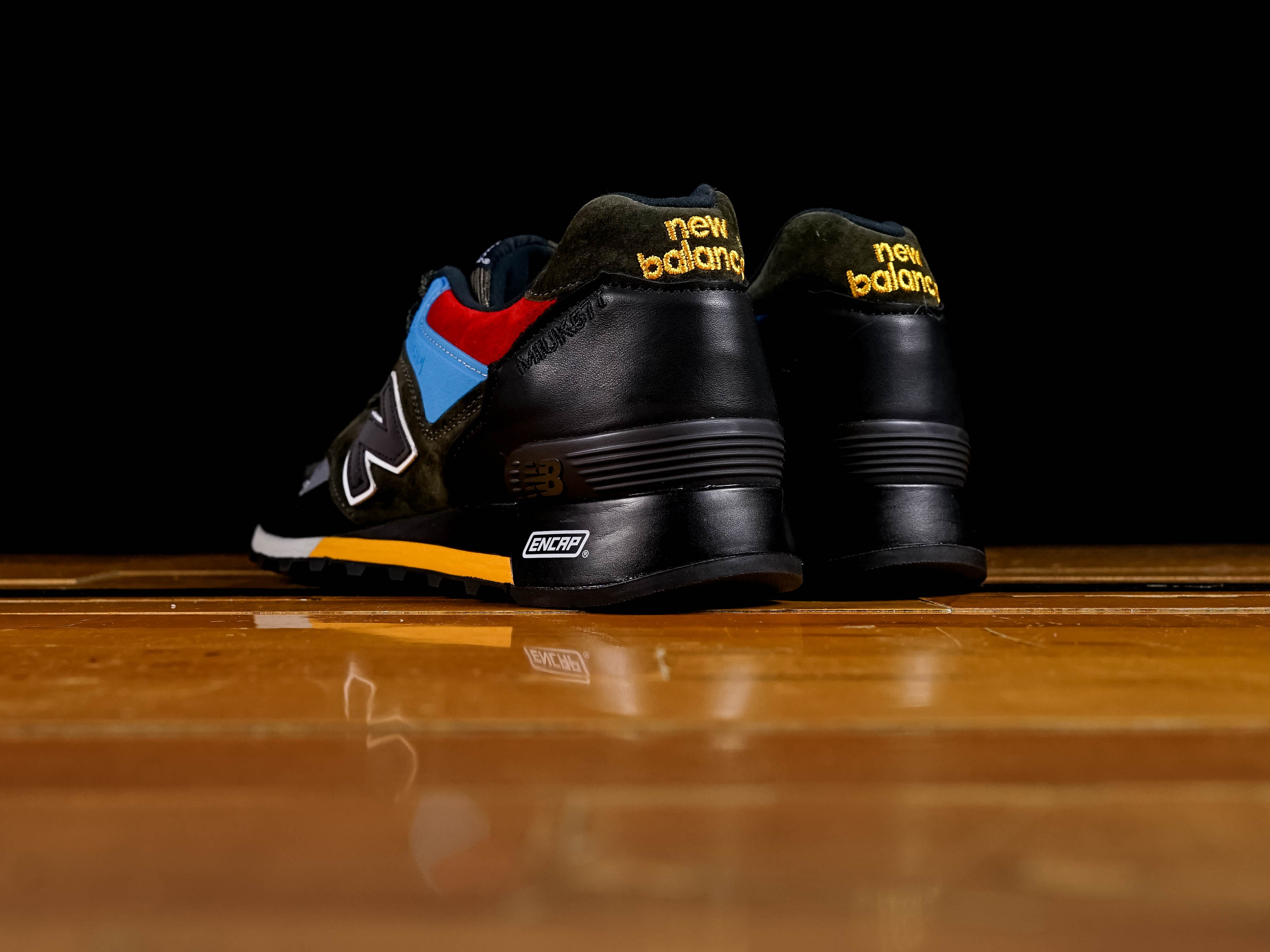 New Balance Mens 577 Urban Peak Shoes