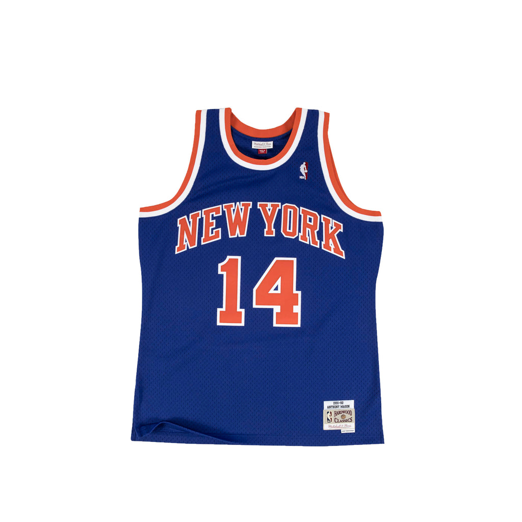New York Knicks Hardwood Classics Road Swingman Shorts By Mitchell & Ness -  Royal - Mens