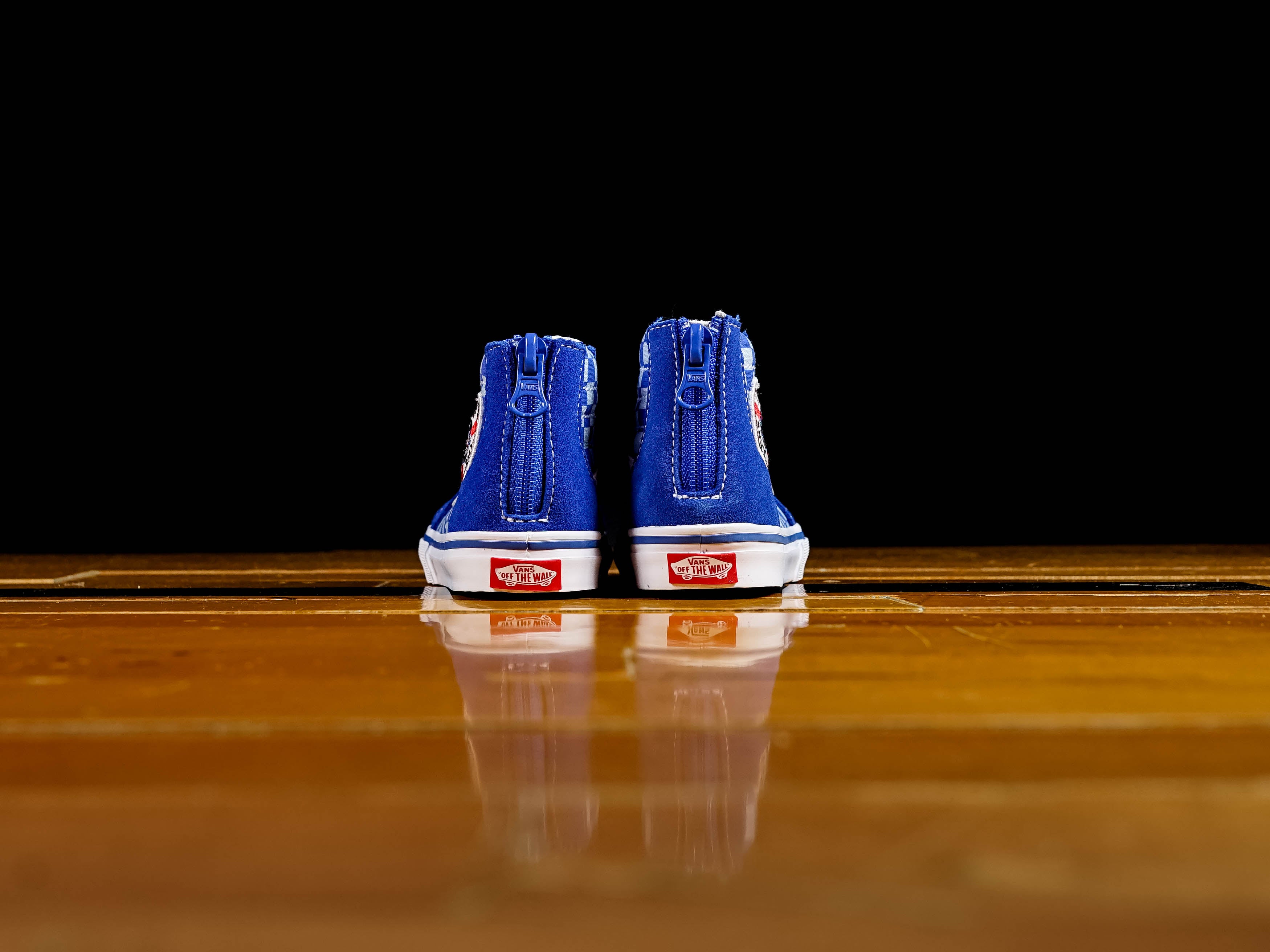 Vans x Shark Toddler Week Sk8-Hi Zip Shoes