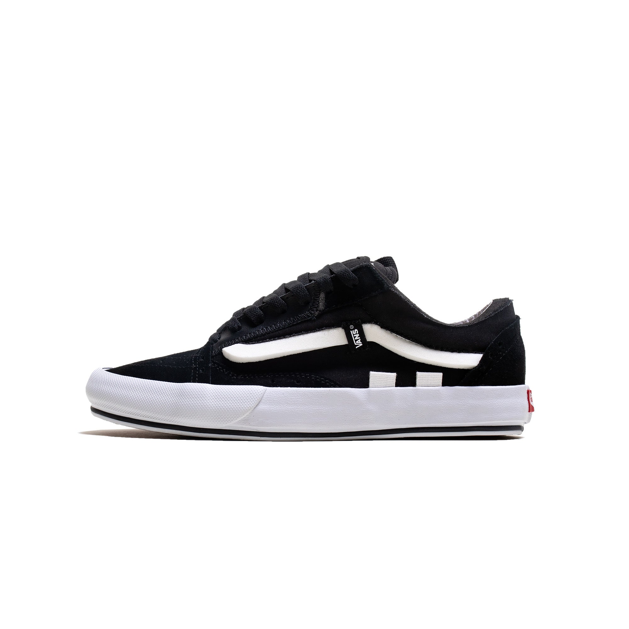 Vans Men UA Old Skool CAP Shoe