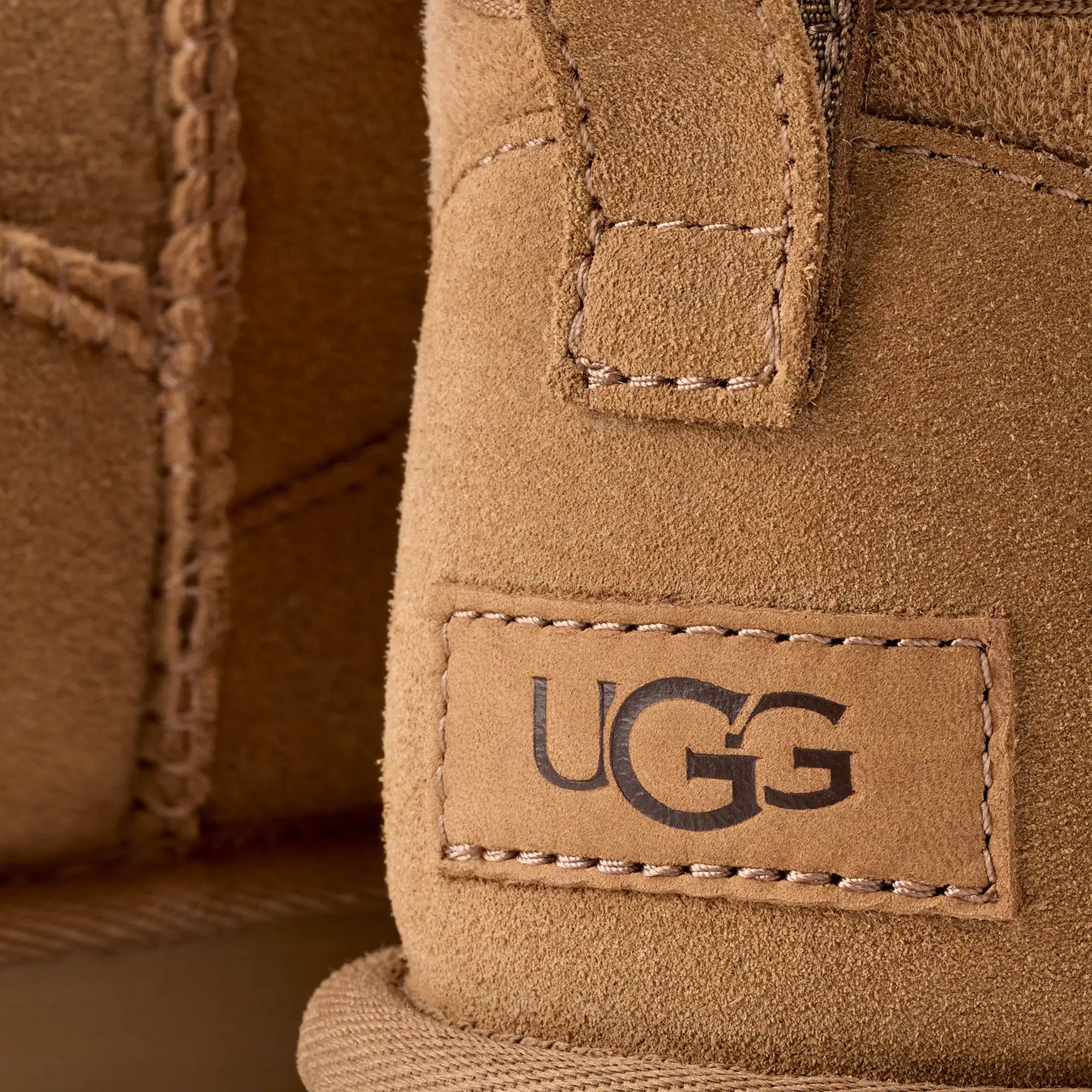 Ugg Womens Classic Ultra Mini Boots