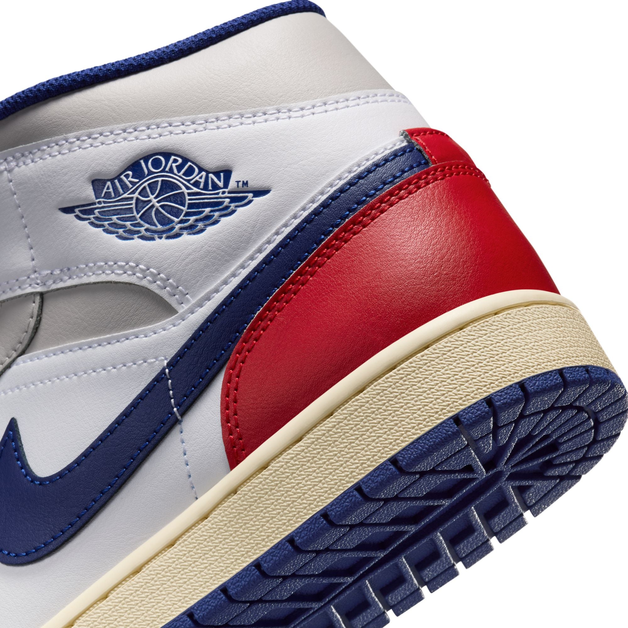 Air Jordan 1 Mens Mid Shoes
