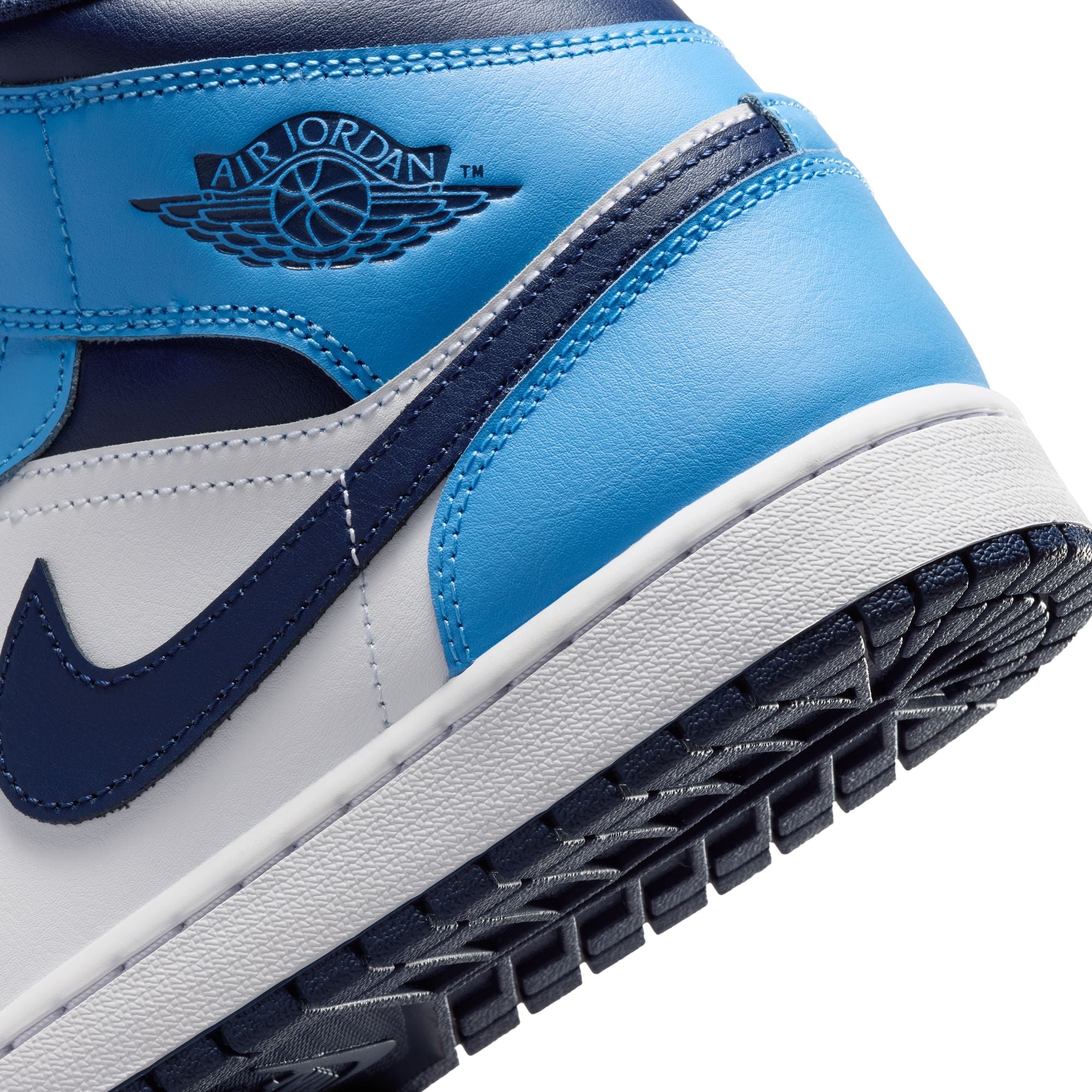 Air Jordan 1 Mens Mid Shoes