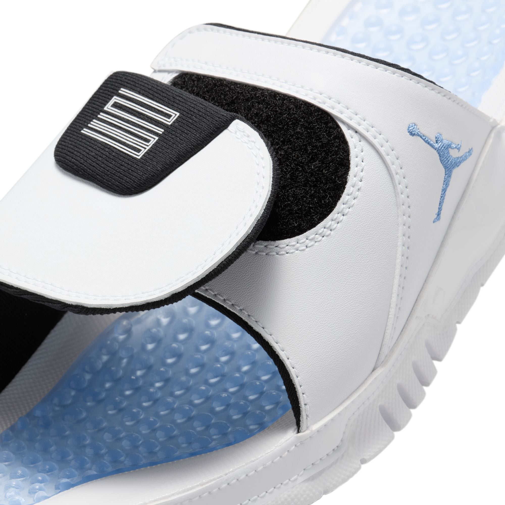 Air Jordan Mens Hydro XI Slippers