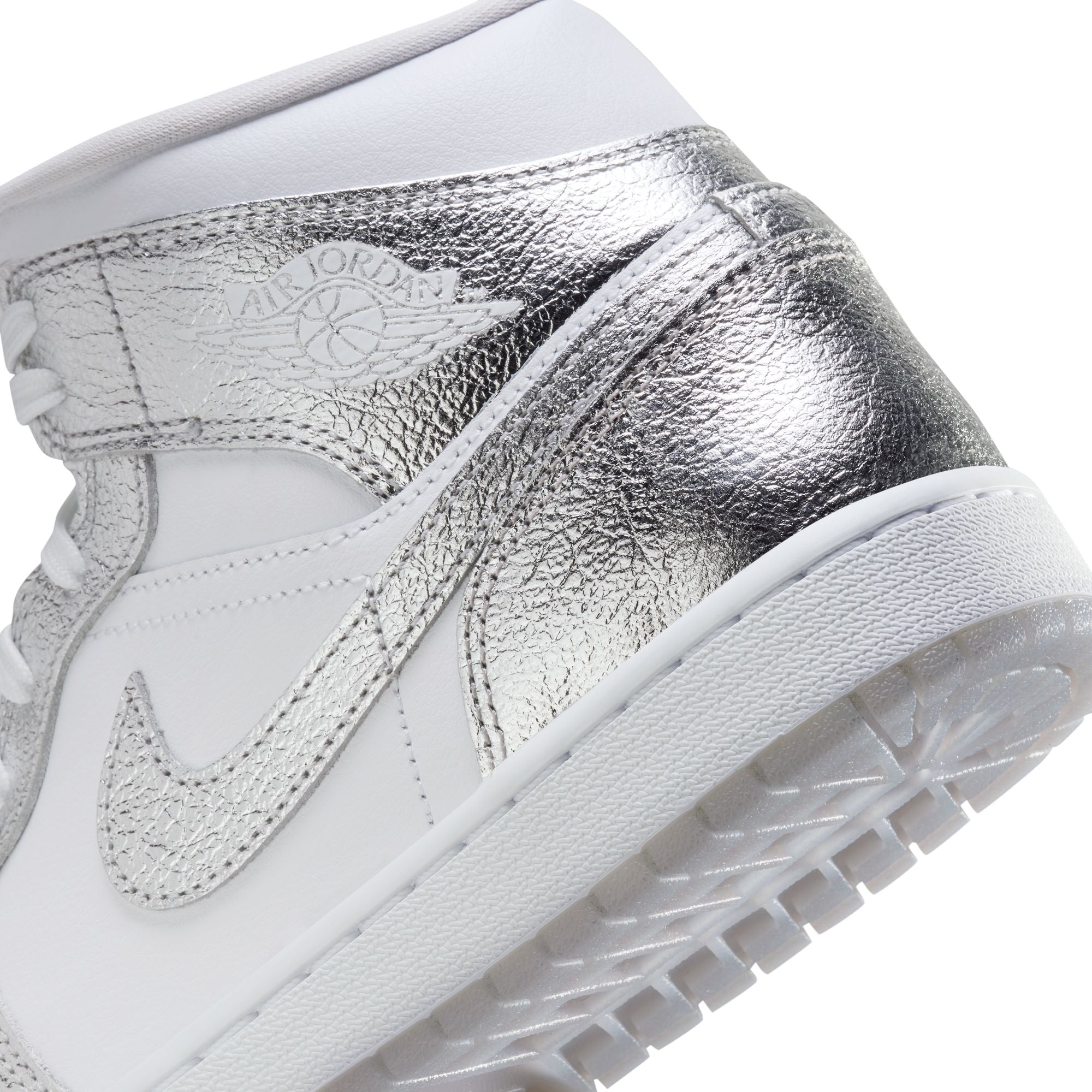 Air Jordan 1 Womens Mid SE Shoes