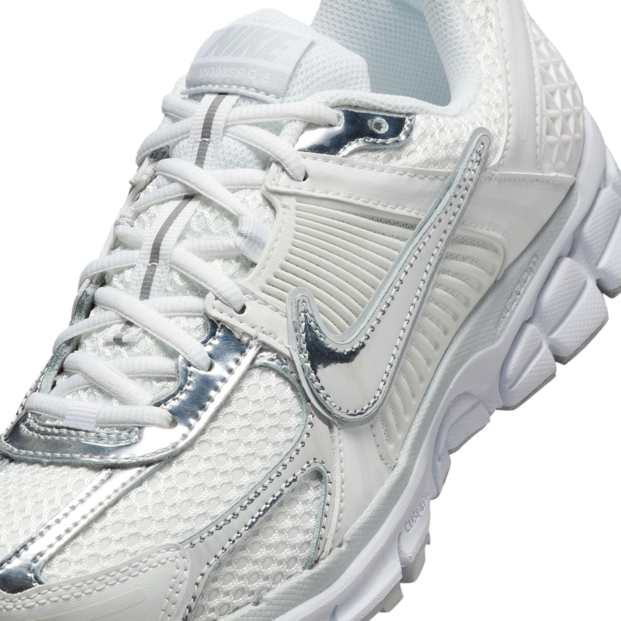 Nike Womens Zoom Vomero 5 Shoes