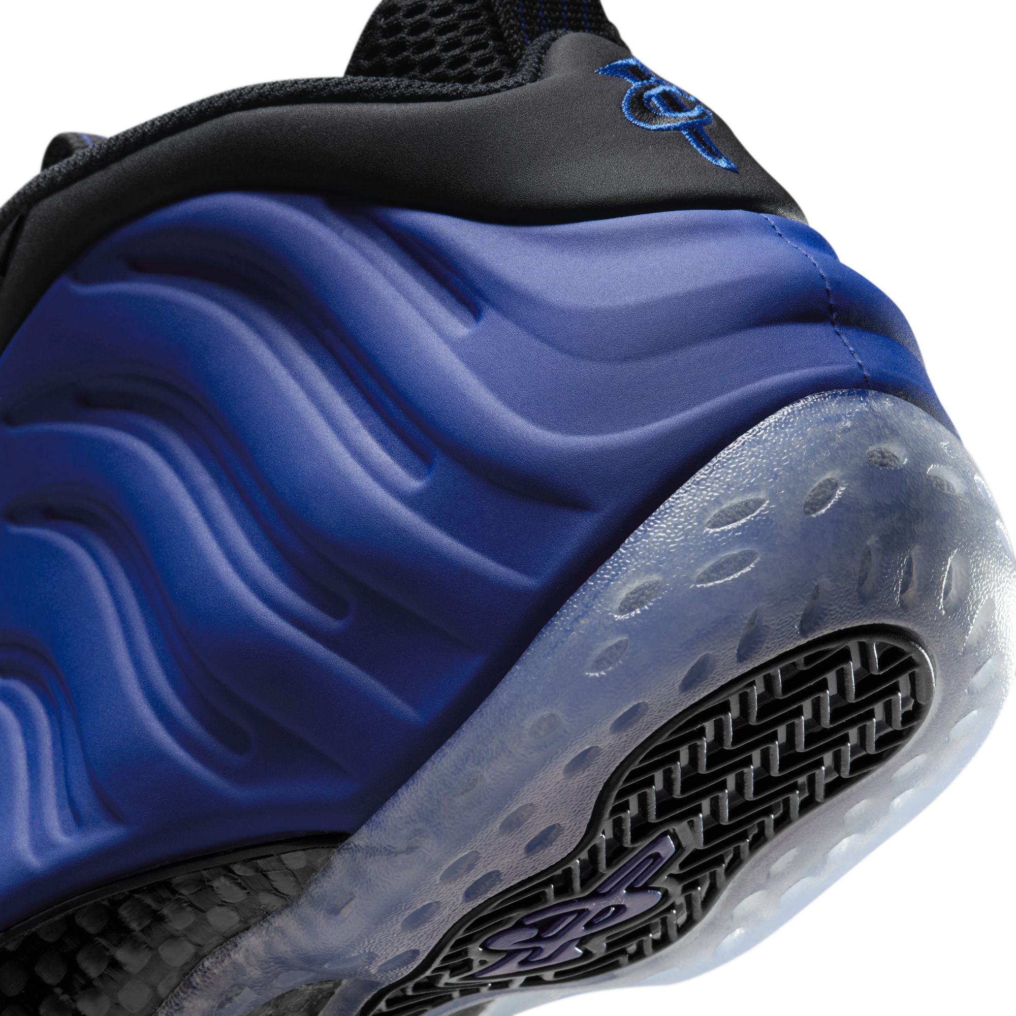 Nike Mens Air Foamposite One Shoes
