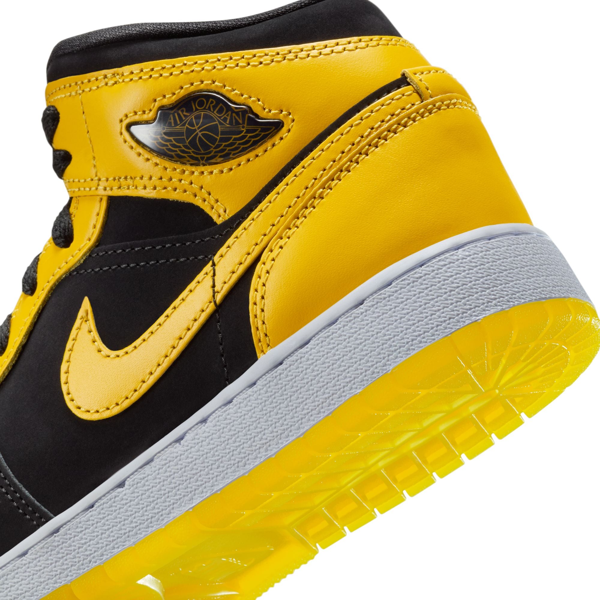 Air Jordan 1 Kids Mid SE Shoes