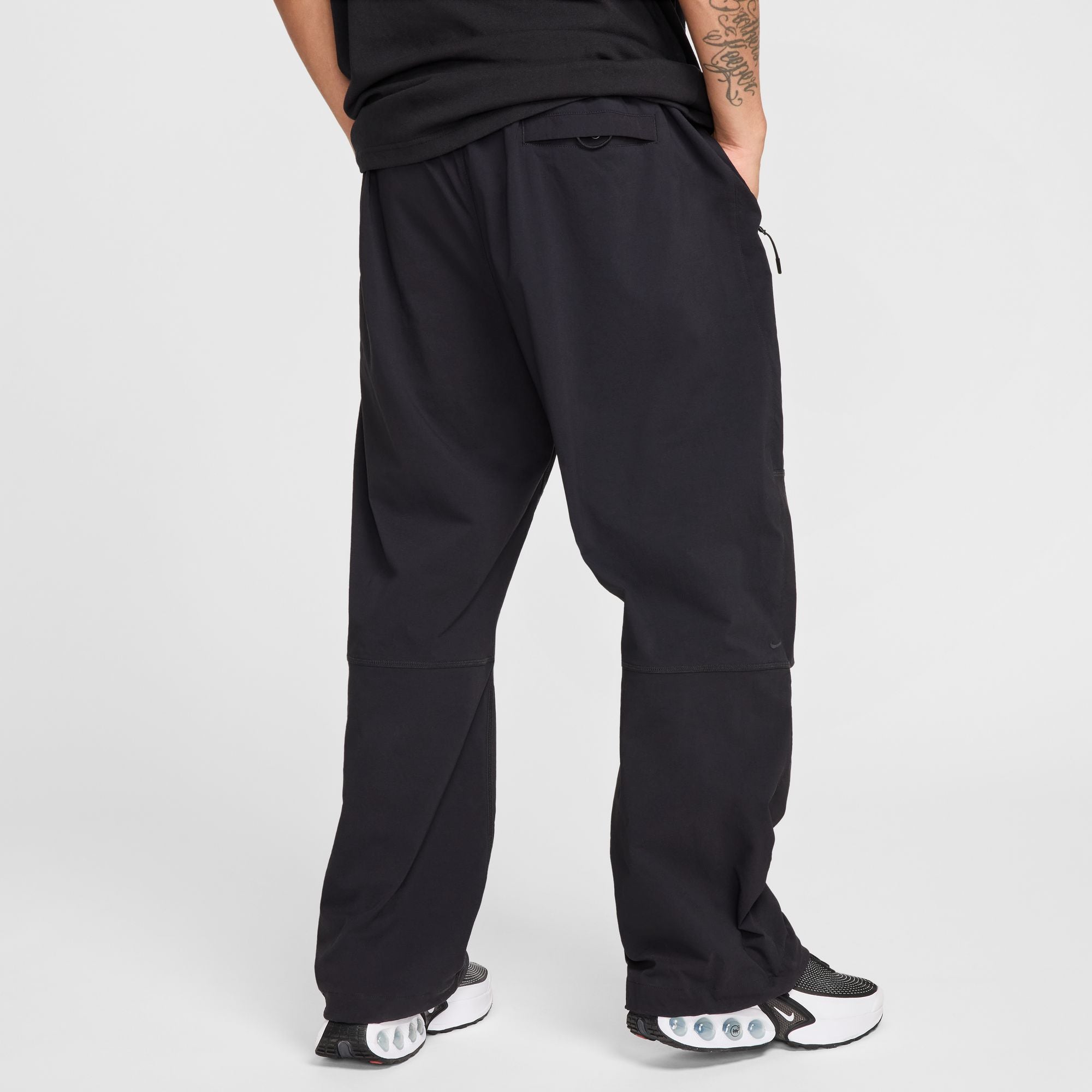 Nike Men Tech Woven Oversized Pant