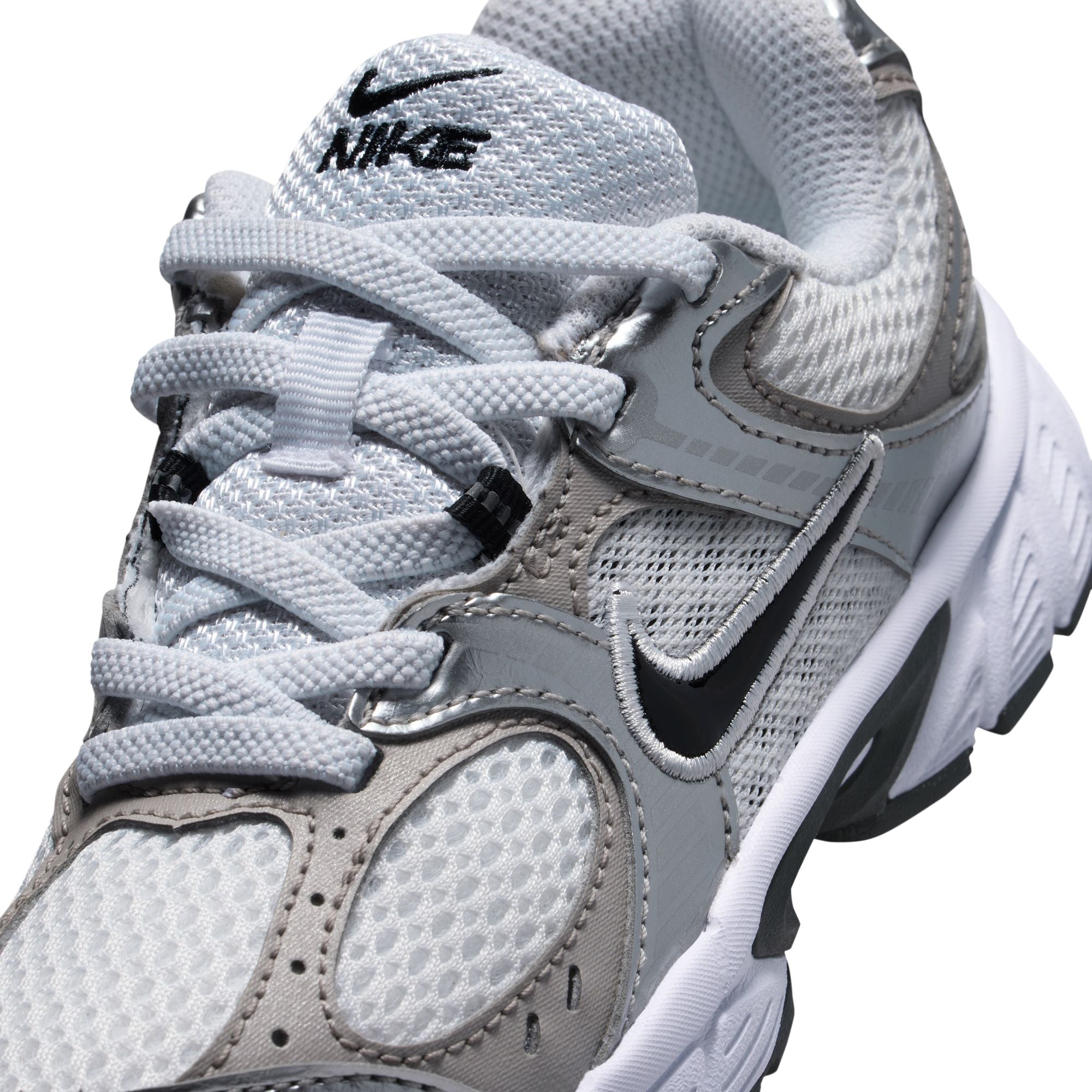 Nike Little Kids V5 RNR Shoes