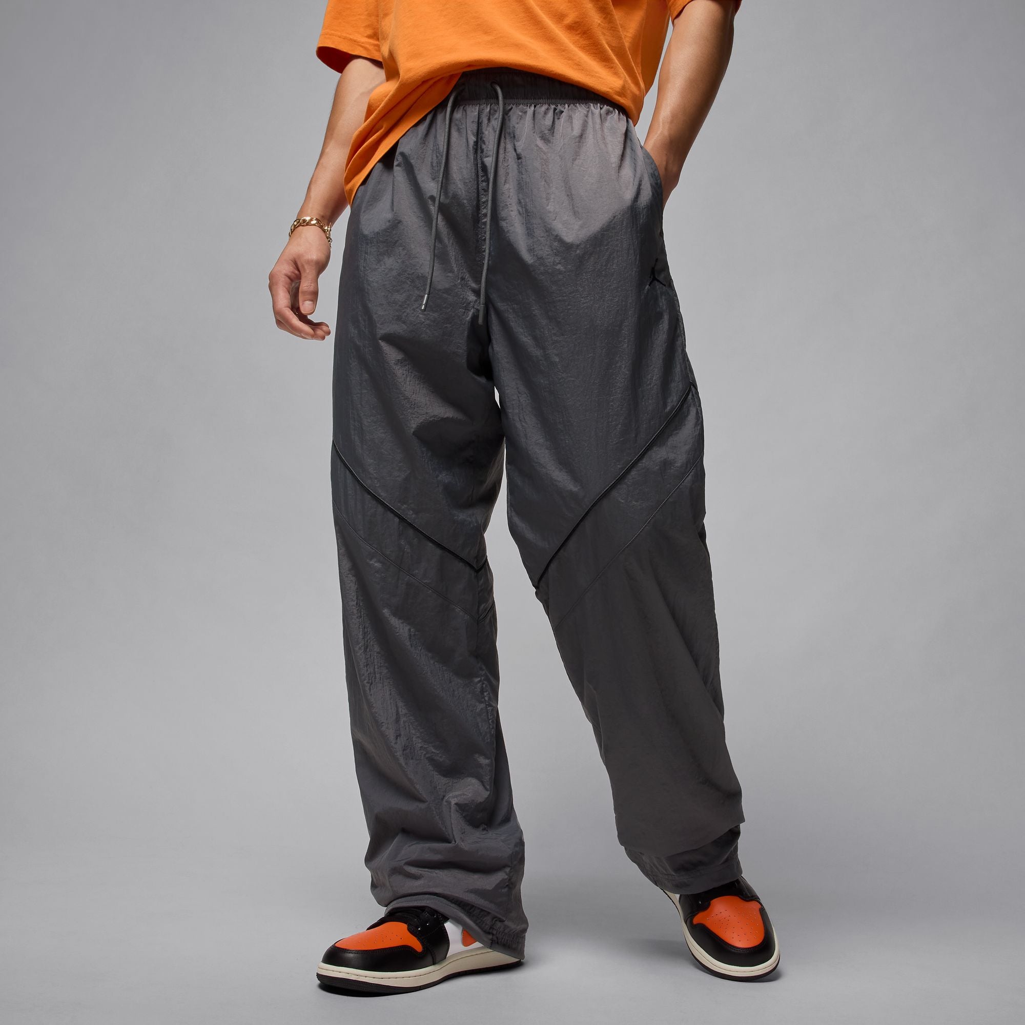 Air Jordan Mens Draft Pants