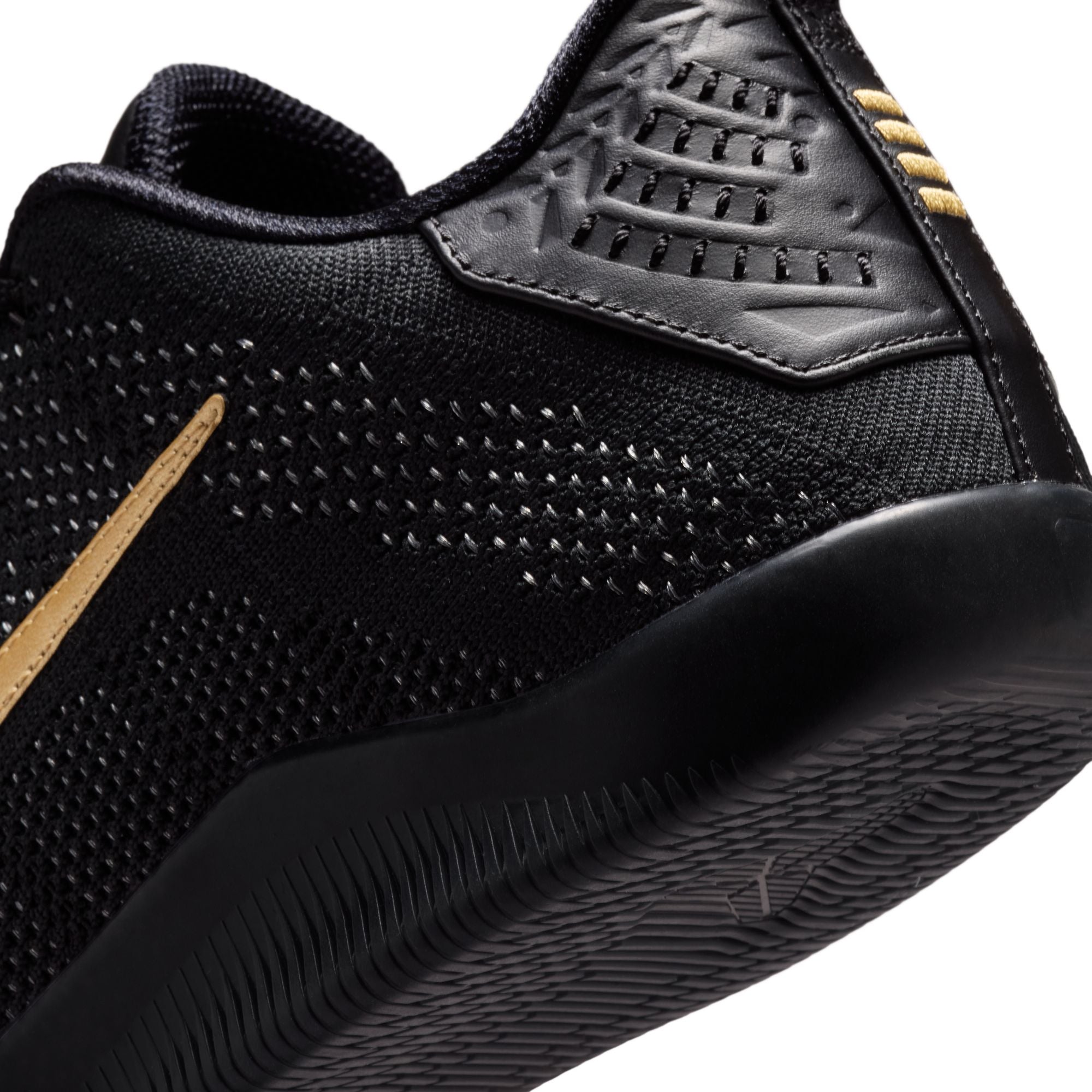 Nike Mens Kobe XI Elite Protro Shoes