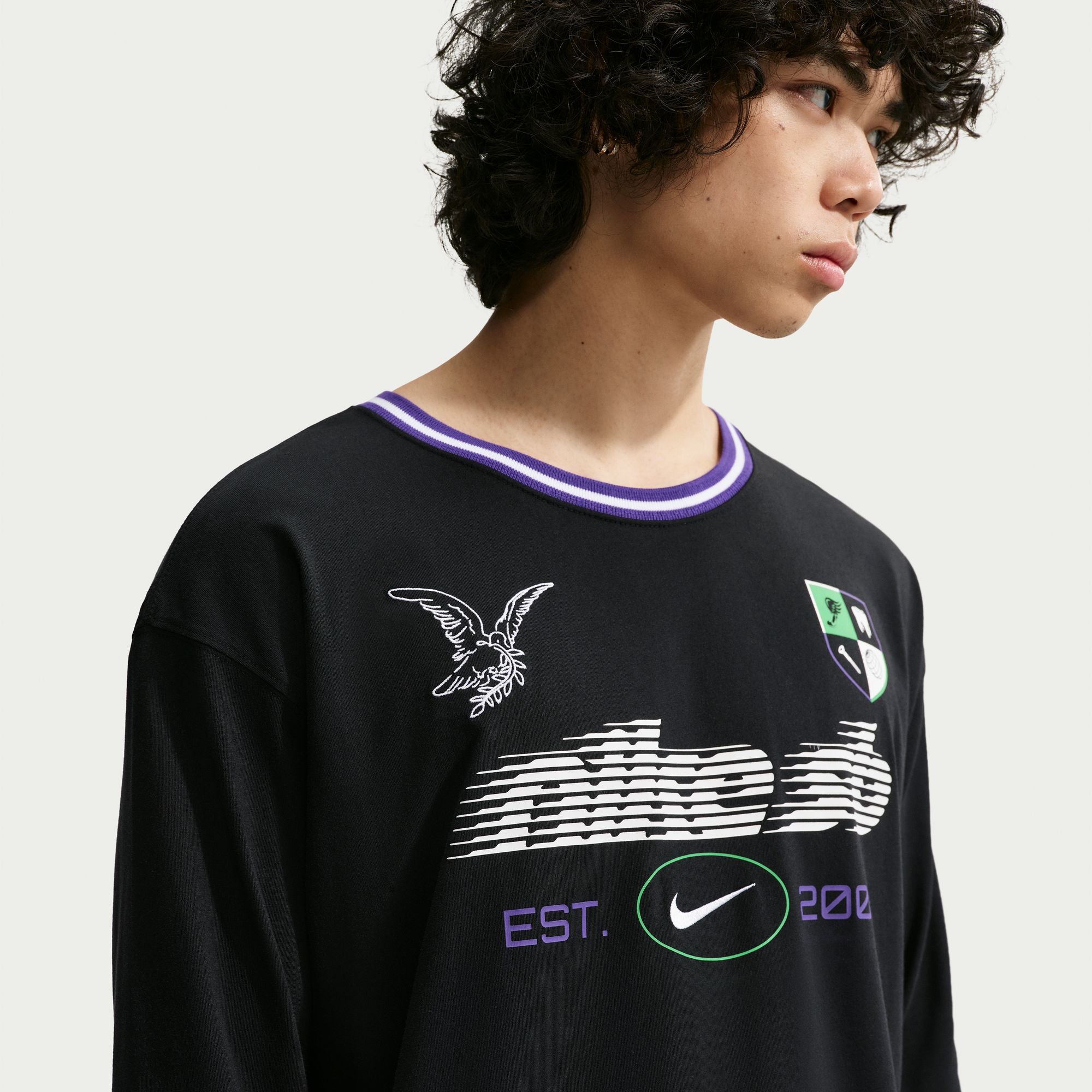 Nike SB Mens Long-Sleeve Skate T-Shirt